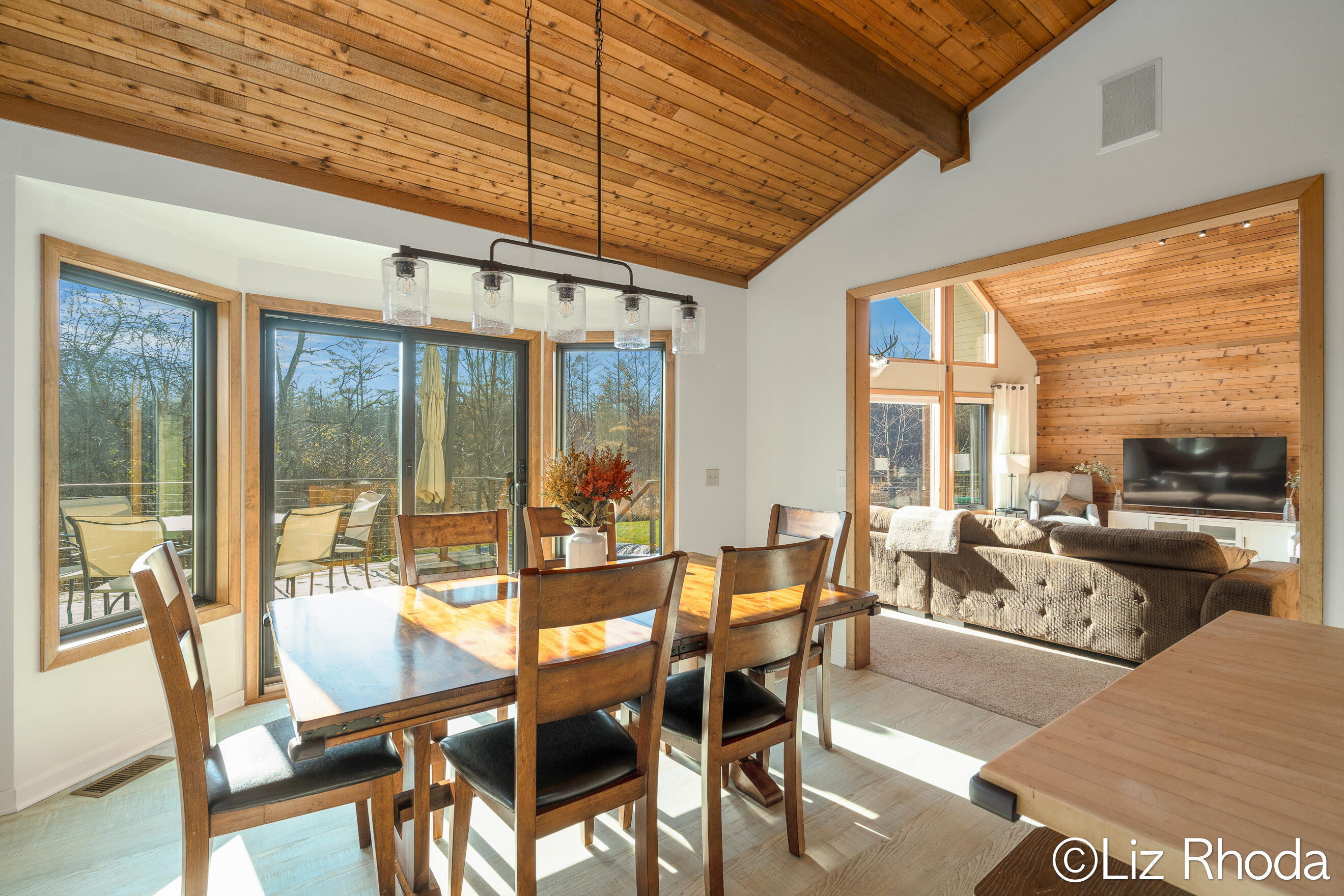 9710 11 Mile Road NE