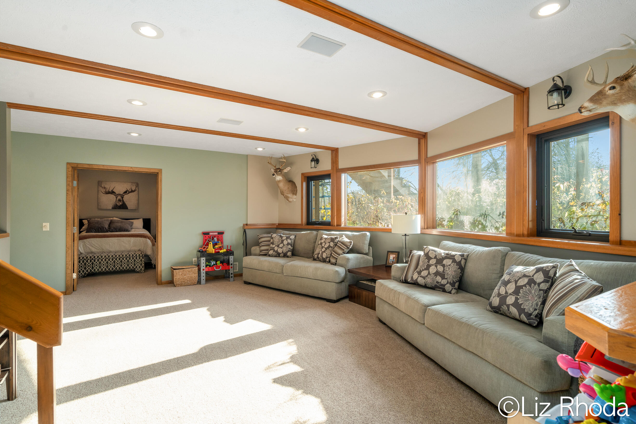 9710 11 Mile Road NE