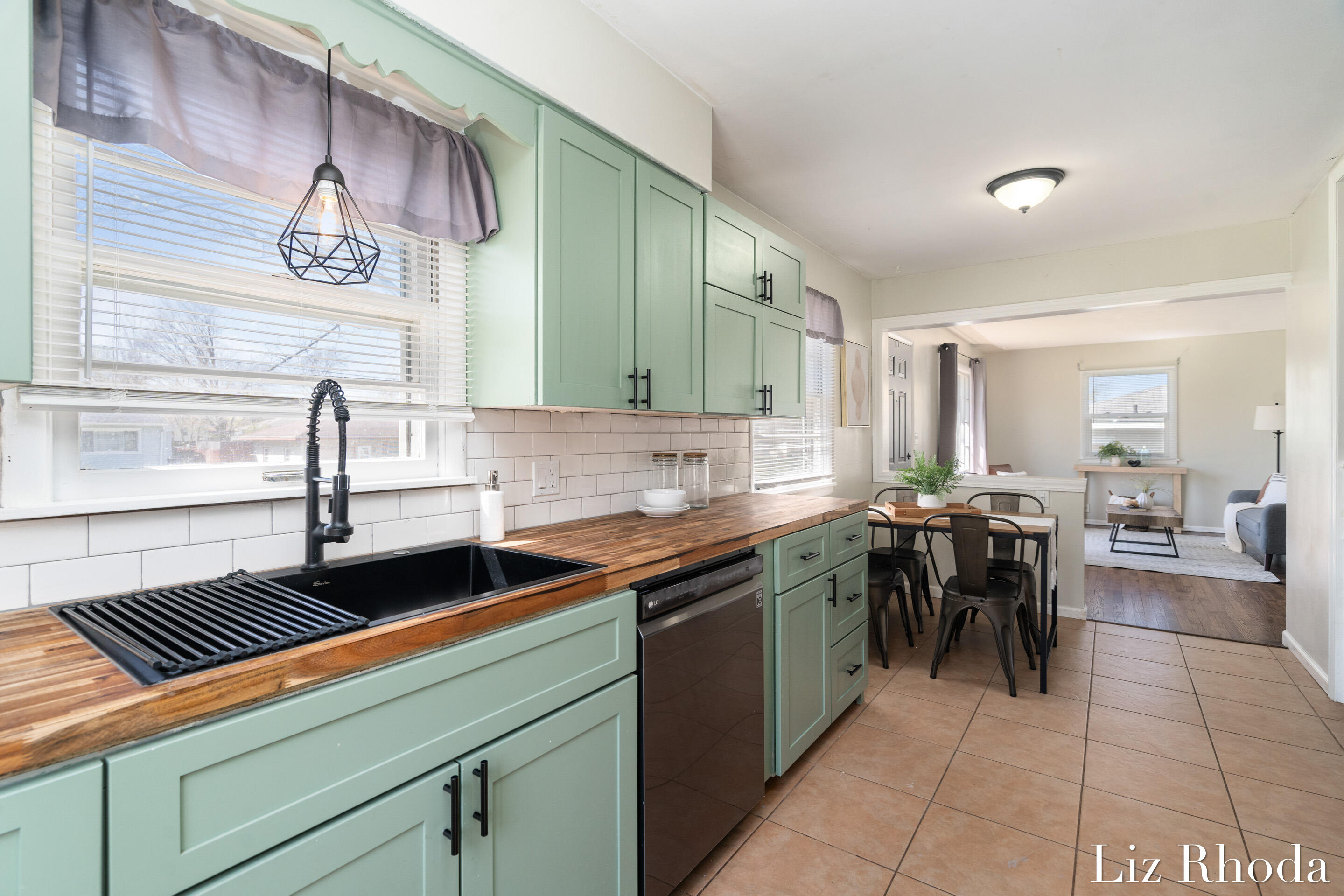 3734 Perry Avenue SW