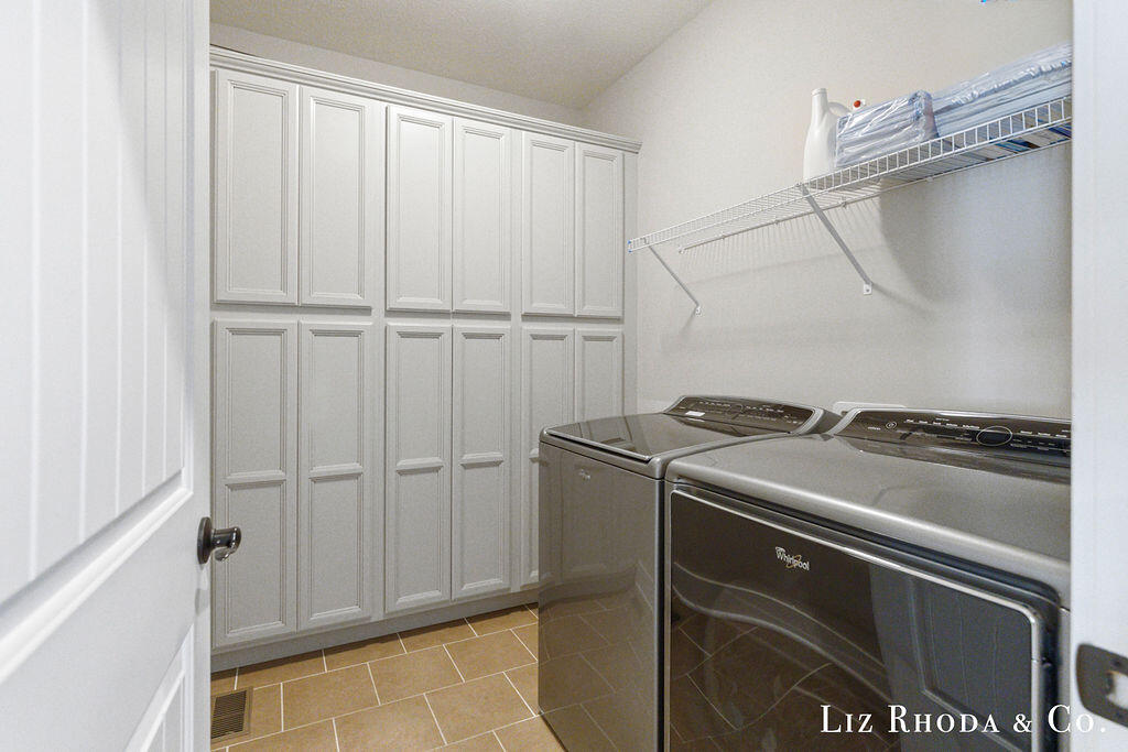 441 W Abbey Mill Drive