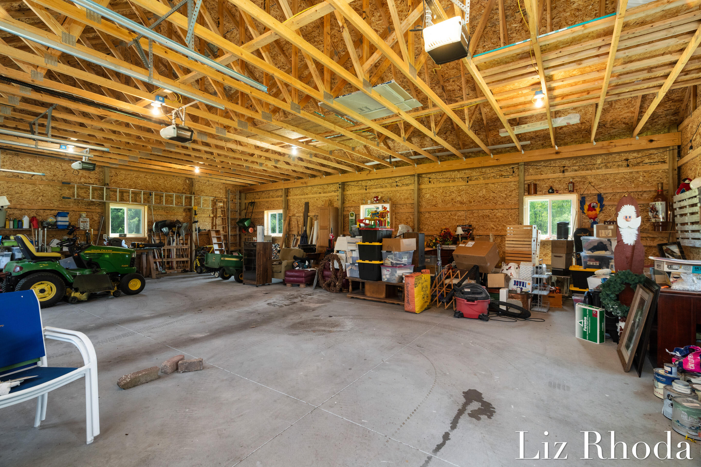 7515 Northport Drive NE