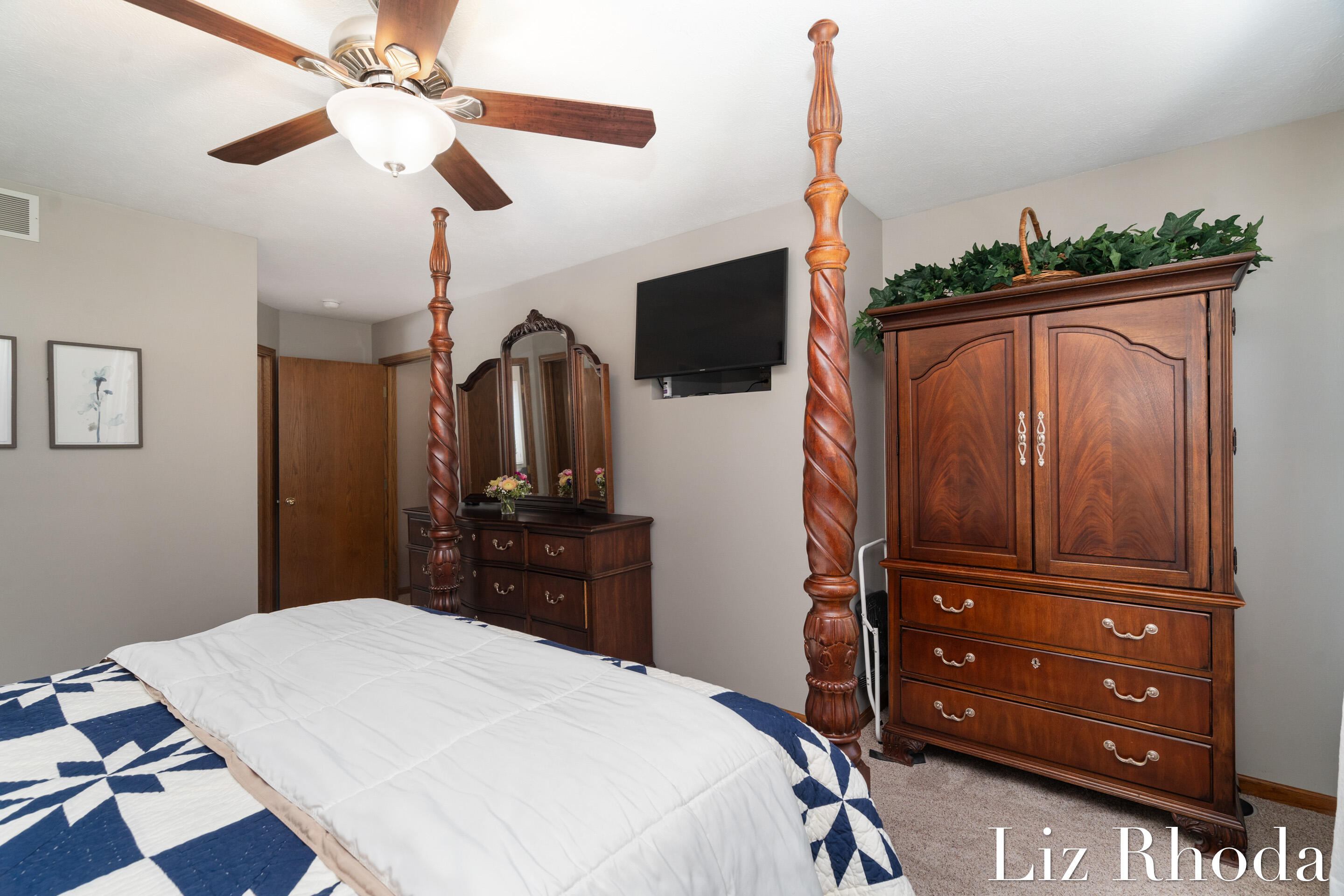 7515 Northport Drive NE