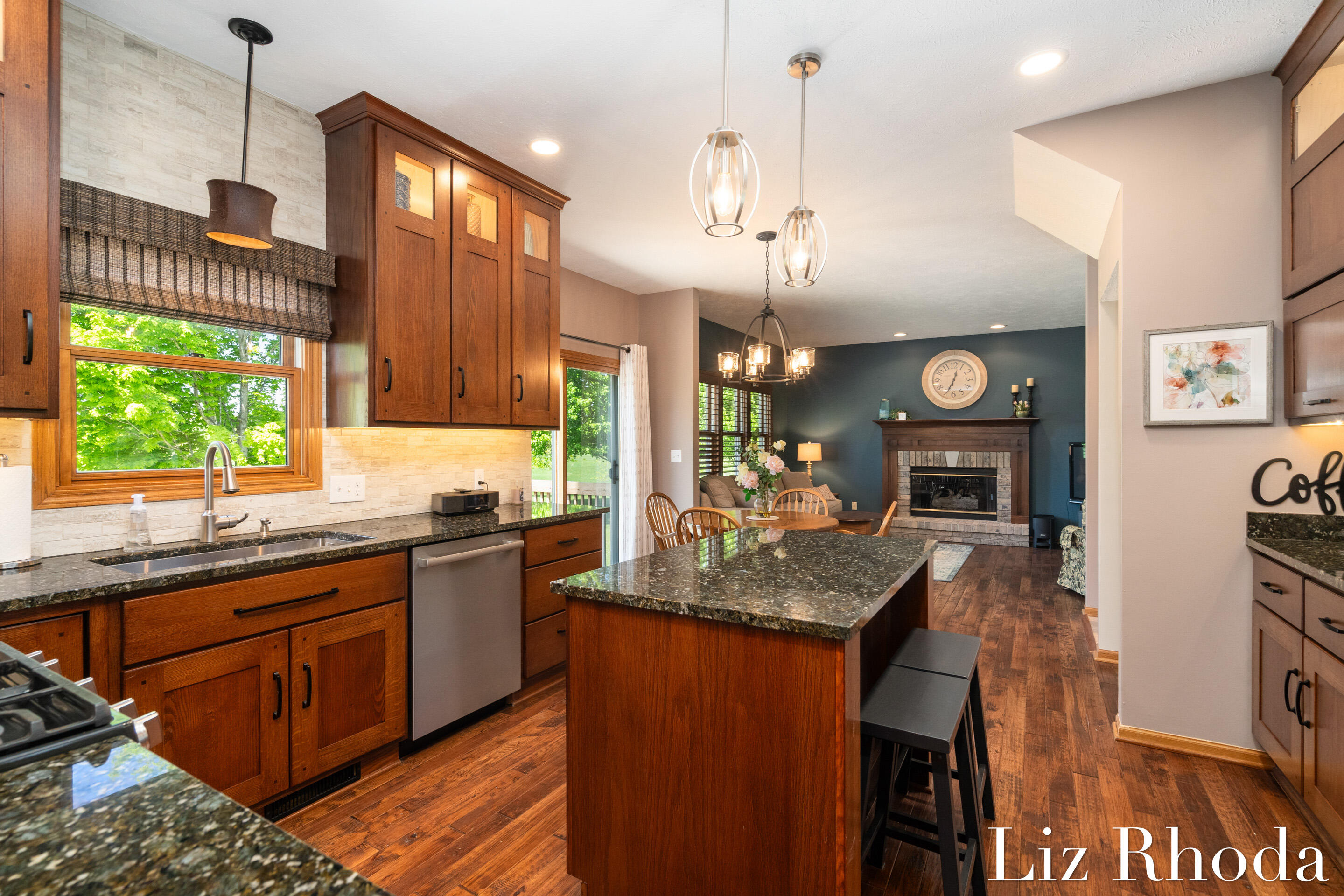 7515 Northport Drive NE