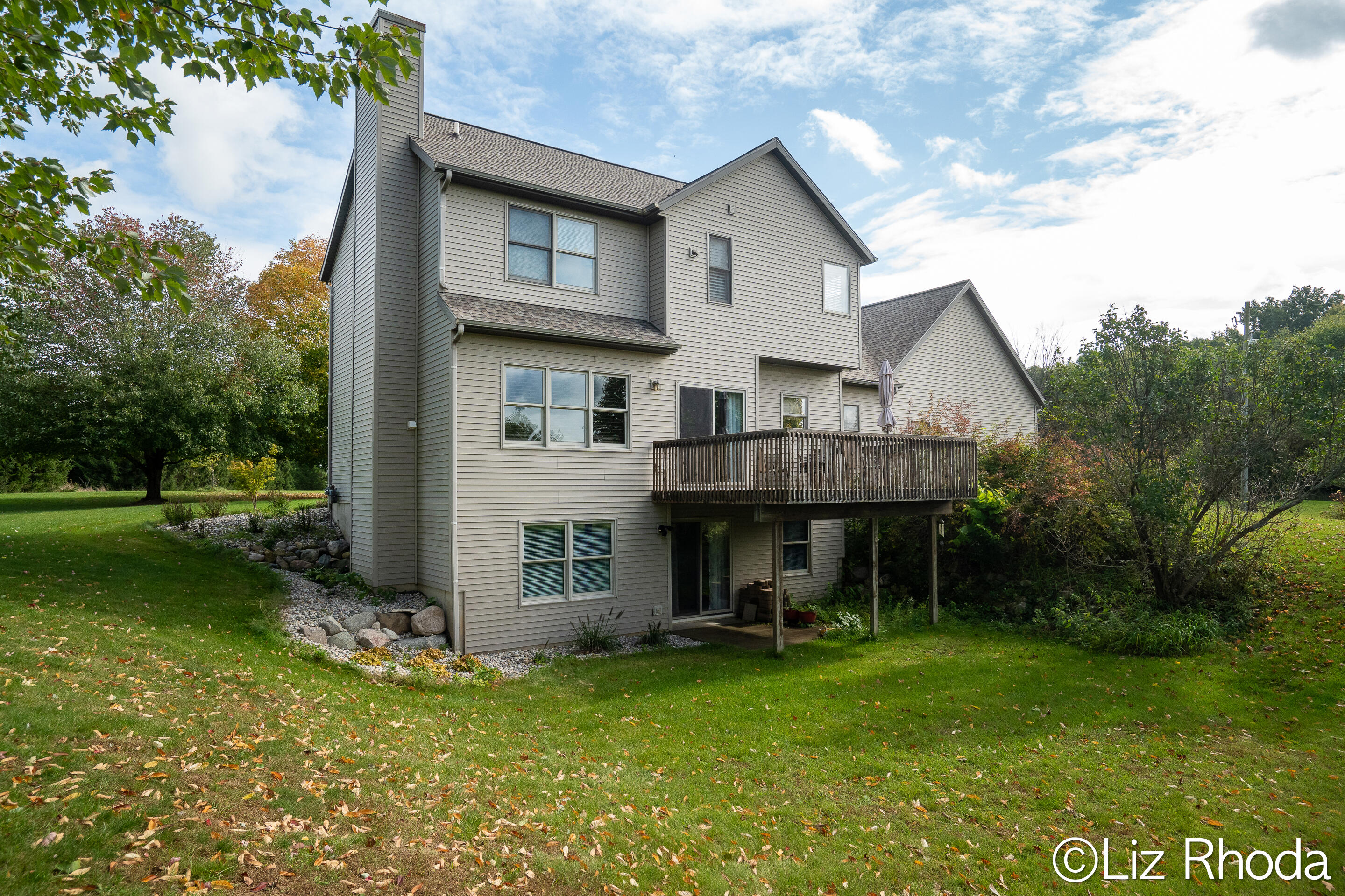 7515 Northport Drive NE