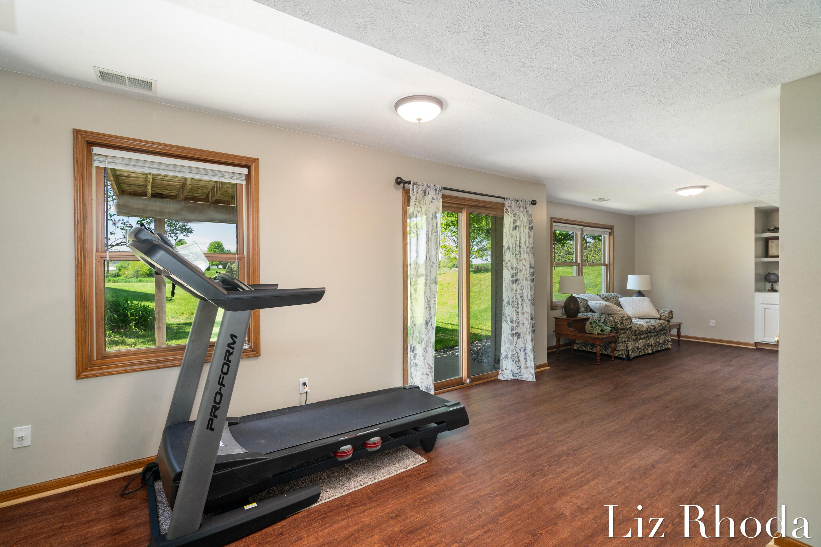 7515 Northport Drive NE