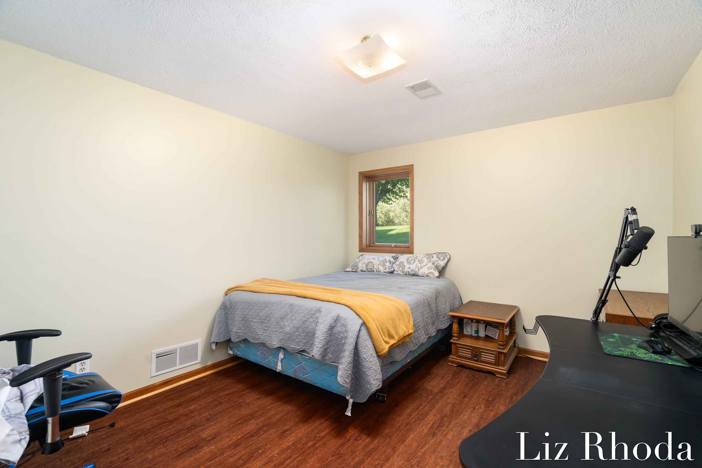 7515 Northport Drive NE