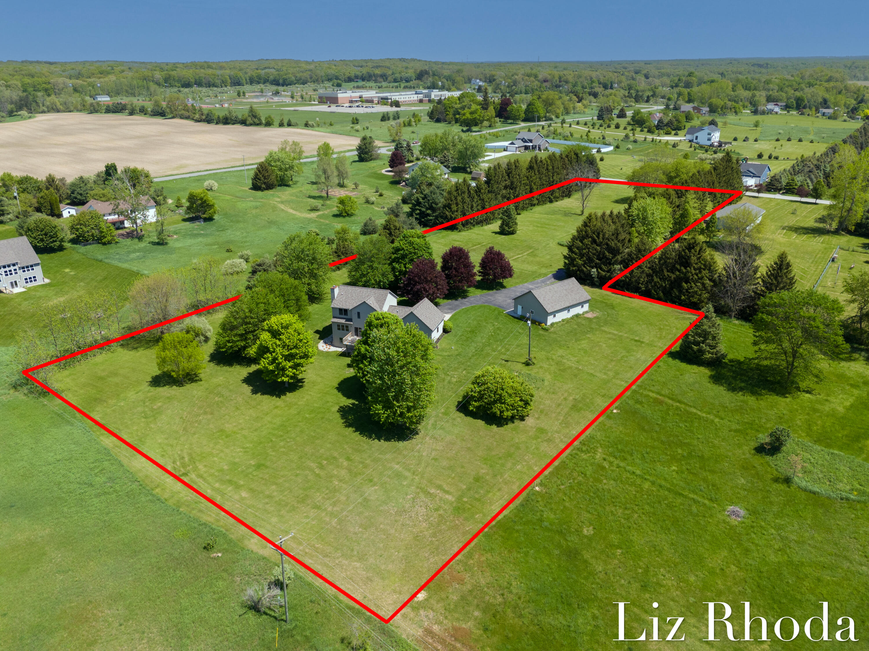 7515 Northport Drive NE