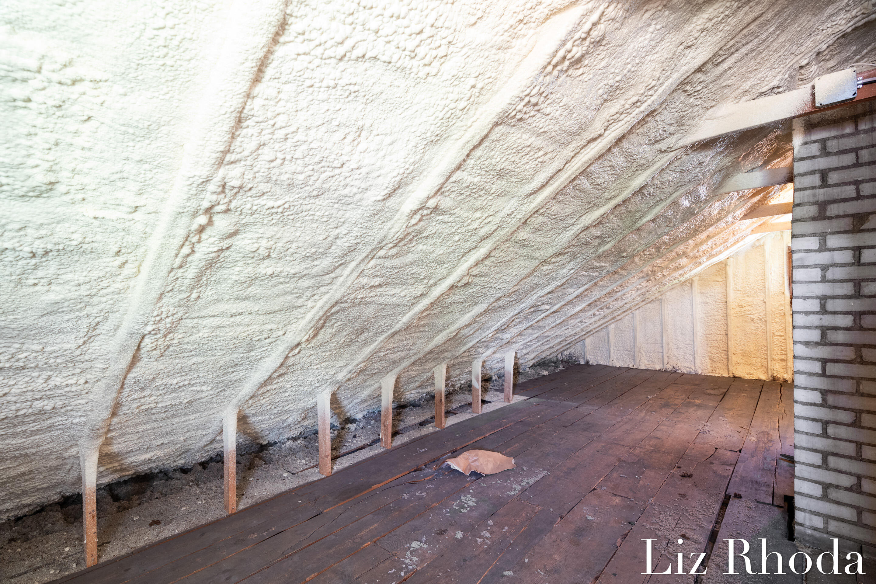 832 Dorroll Street NE