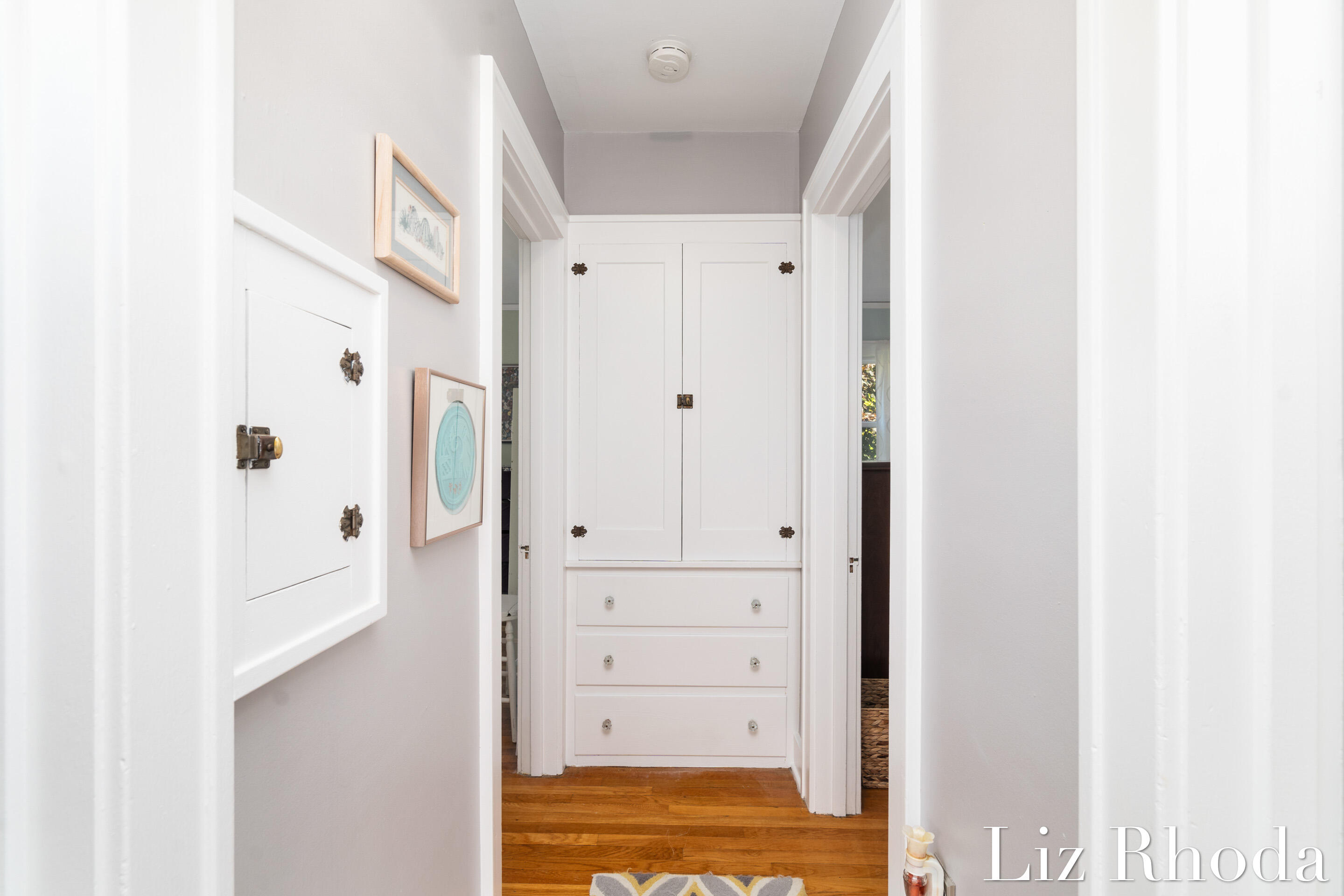 832 Dorroll Street NE