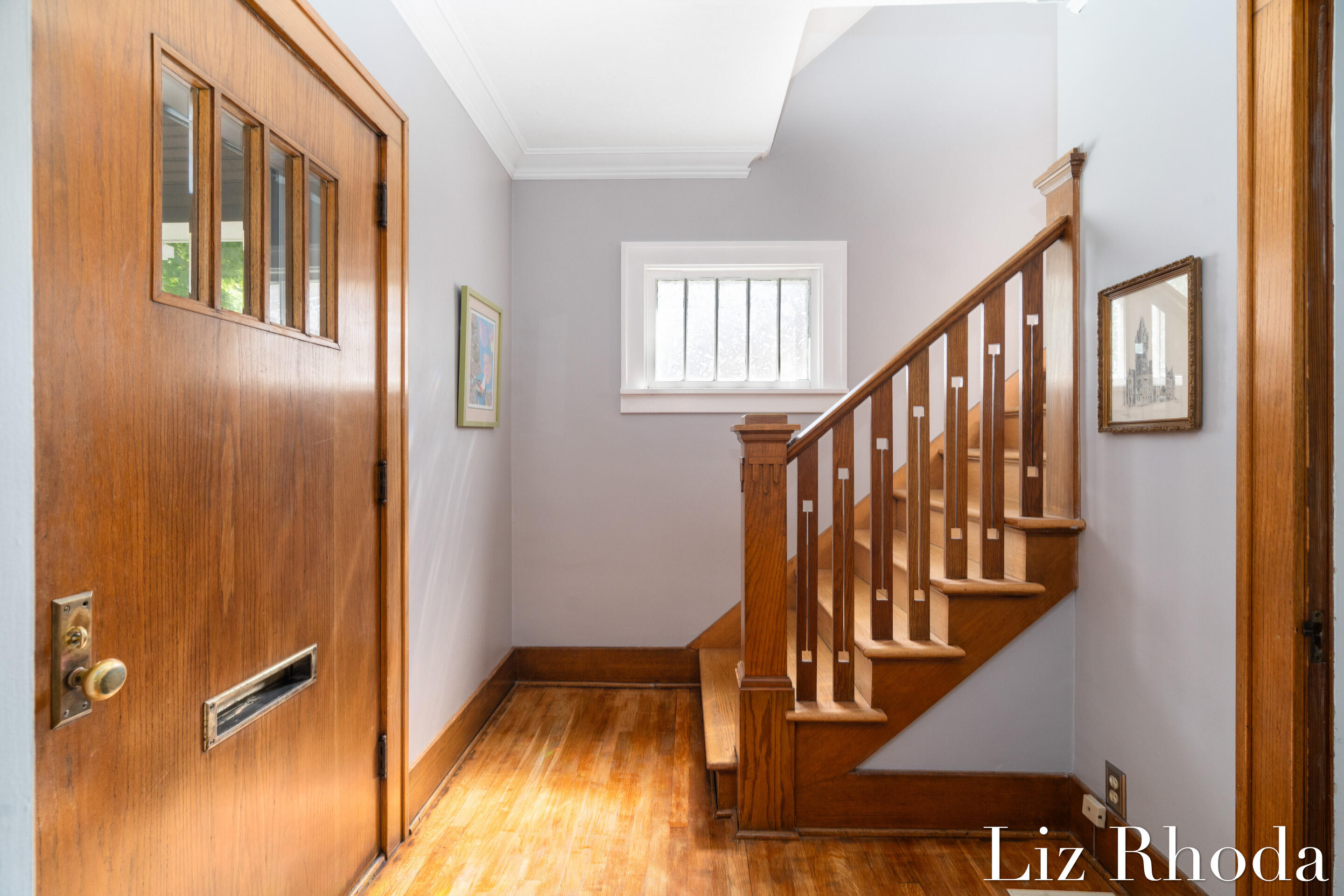 832 Dorroll Street NE