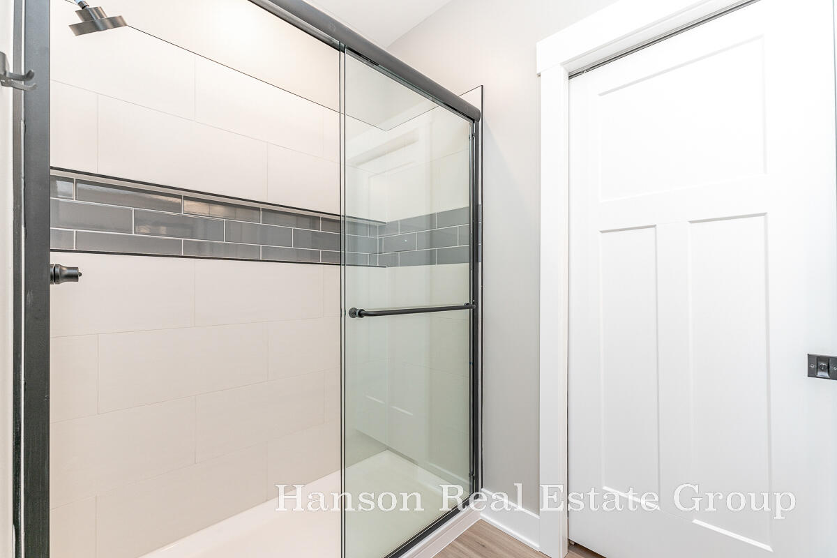 1450 Center Hill Road SE, 40