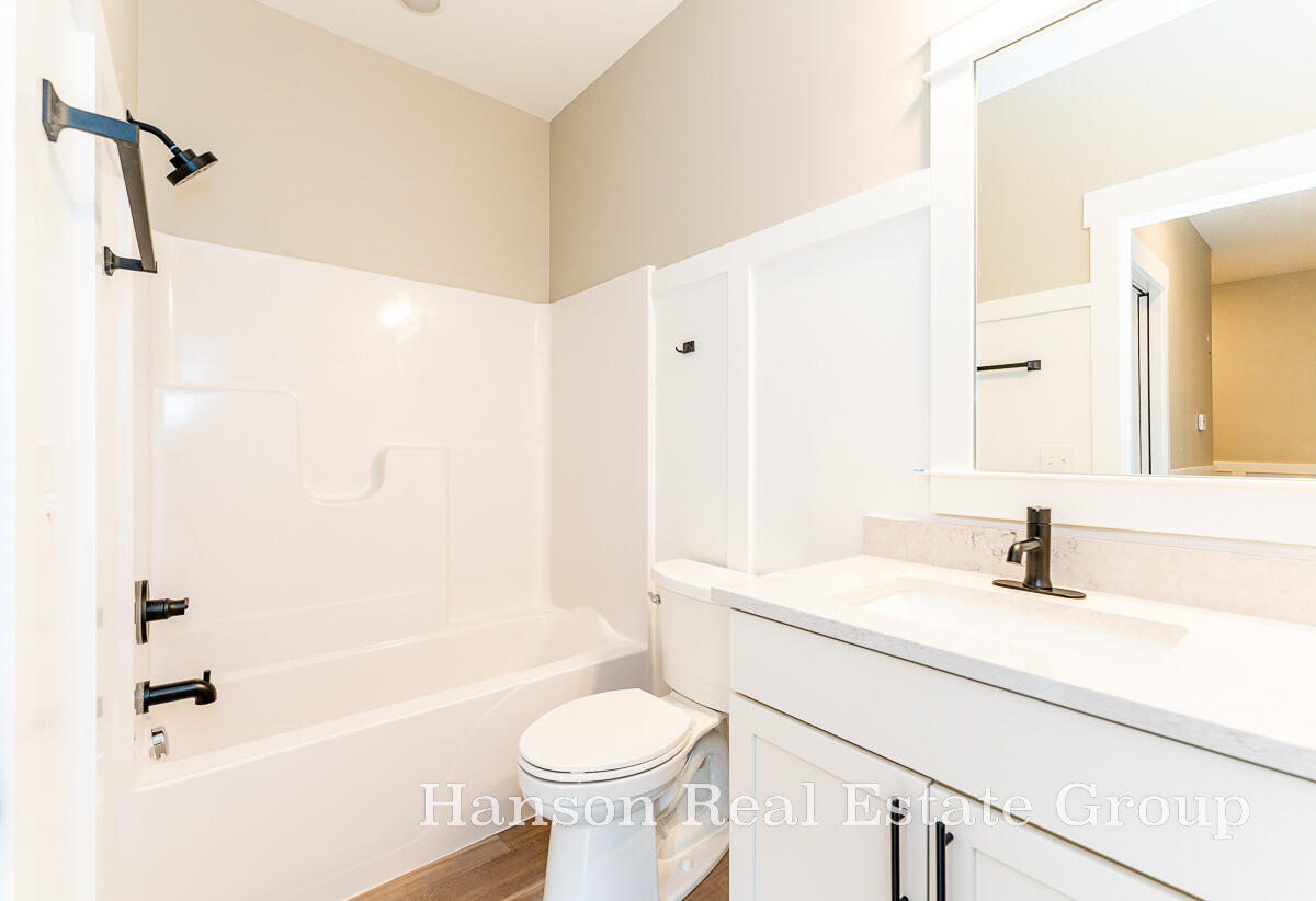 1450 Center Hill Road SE, 40