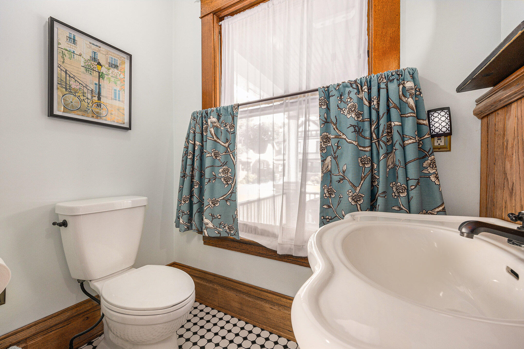 441 Pleasant Street SE