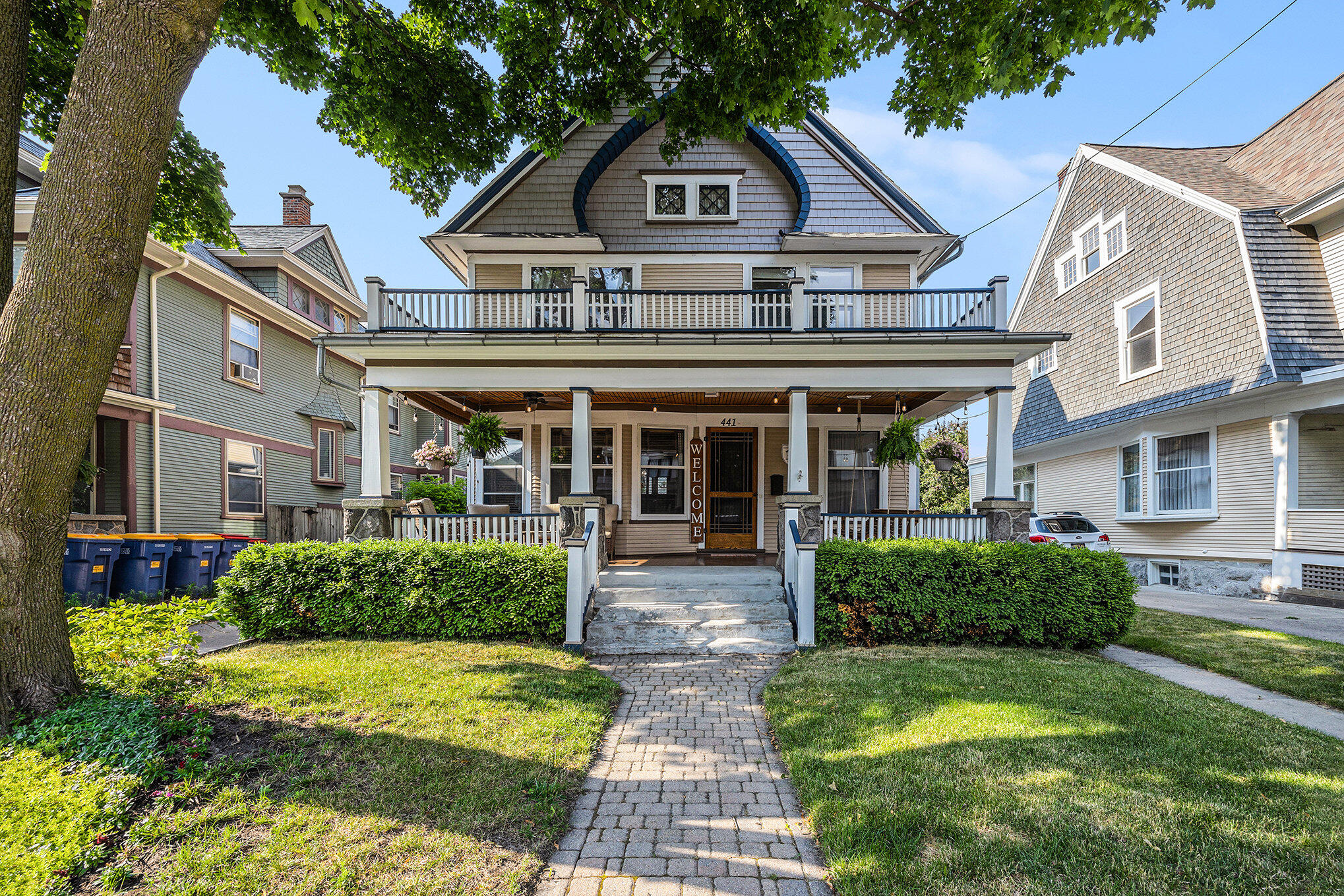 441 Pleasant Street SE