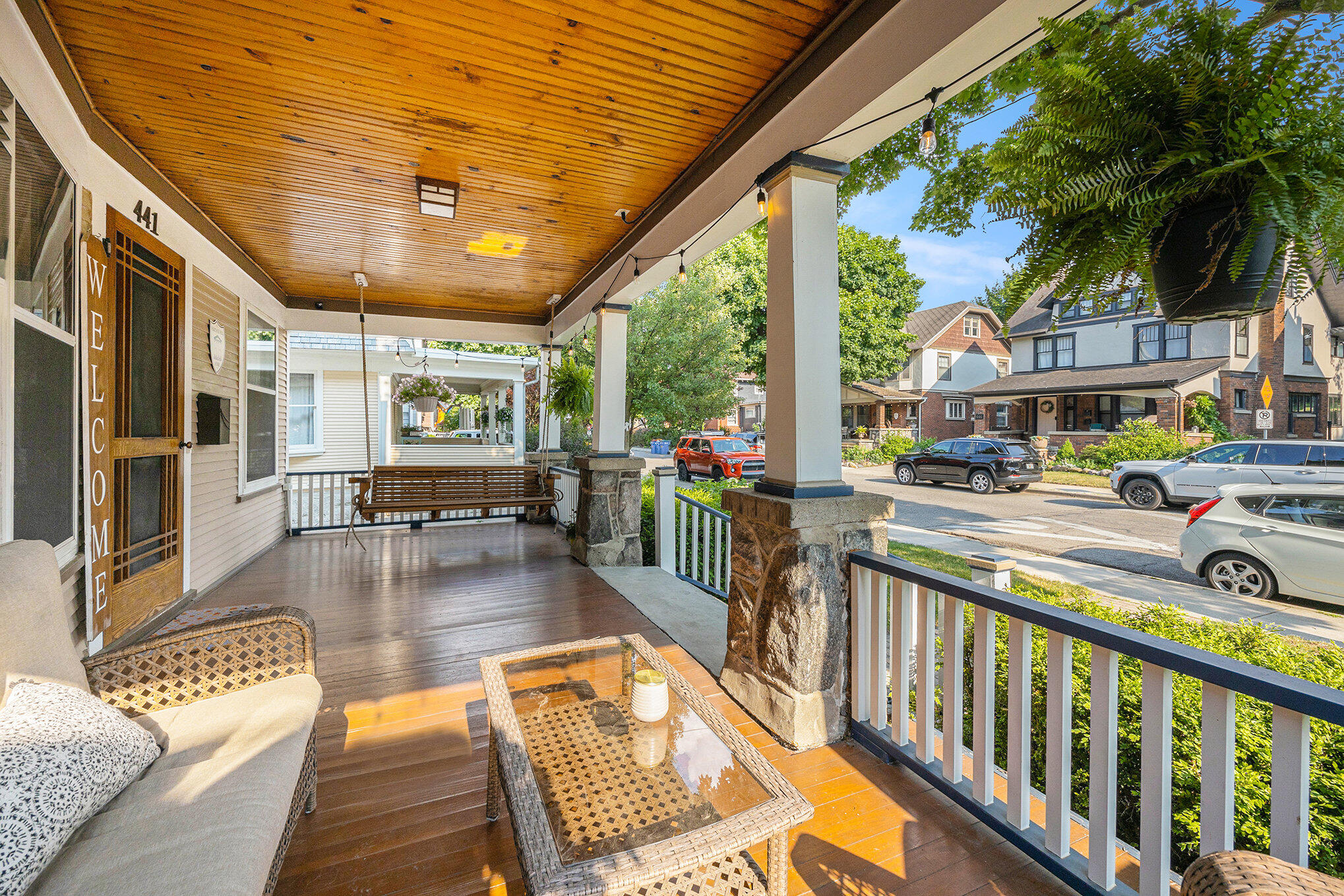 441 Pleasant Street SE