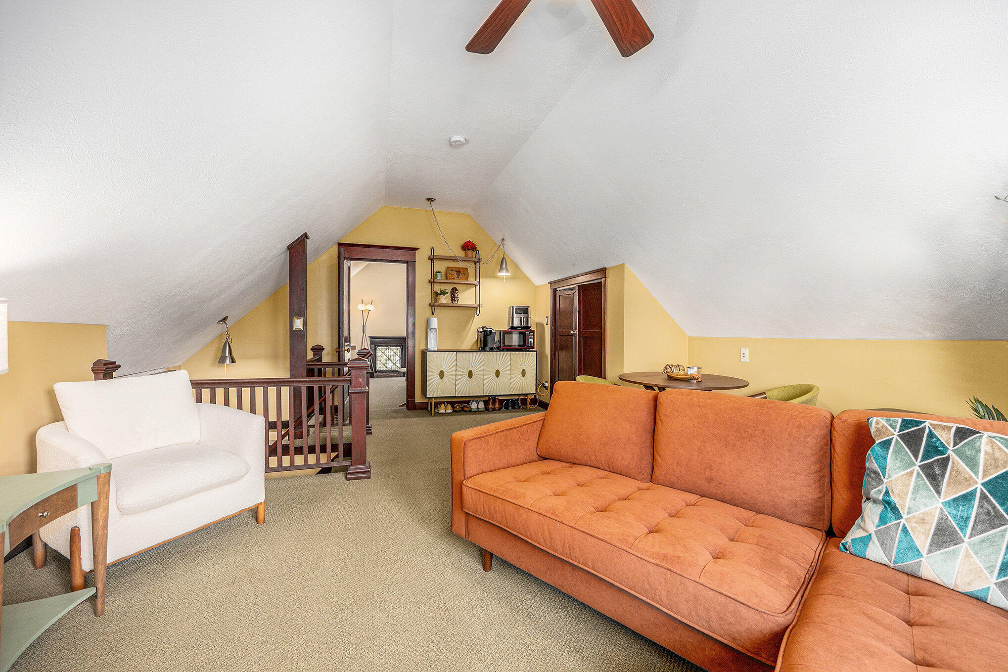 441 Pleasant Street SE