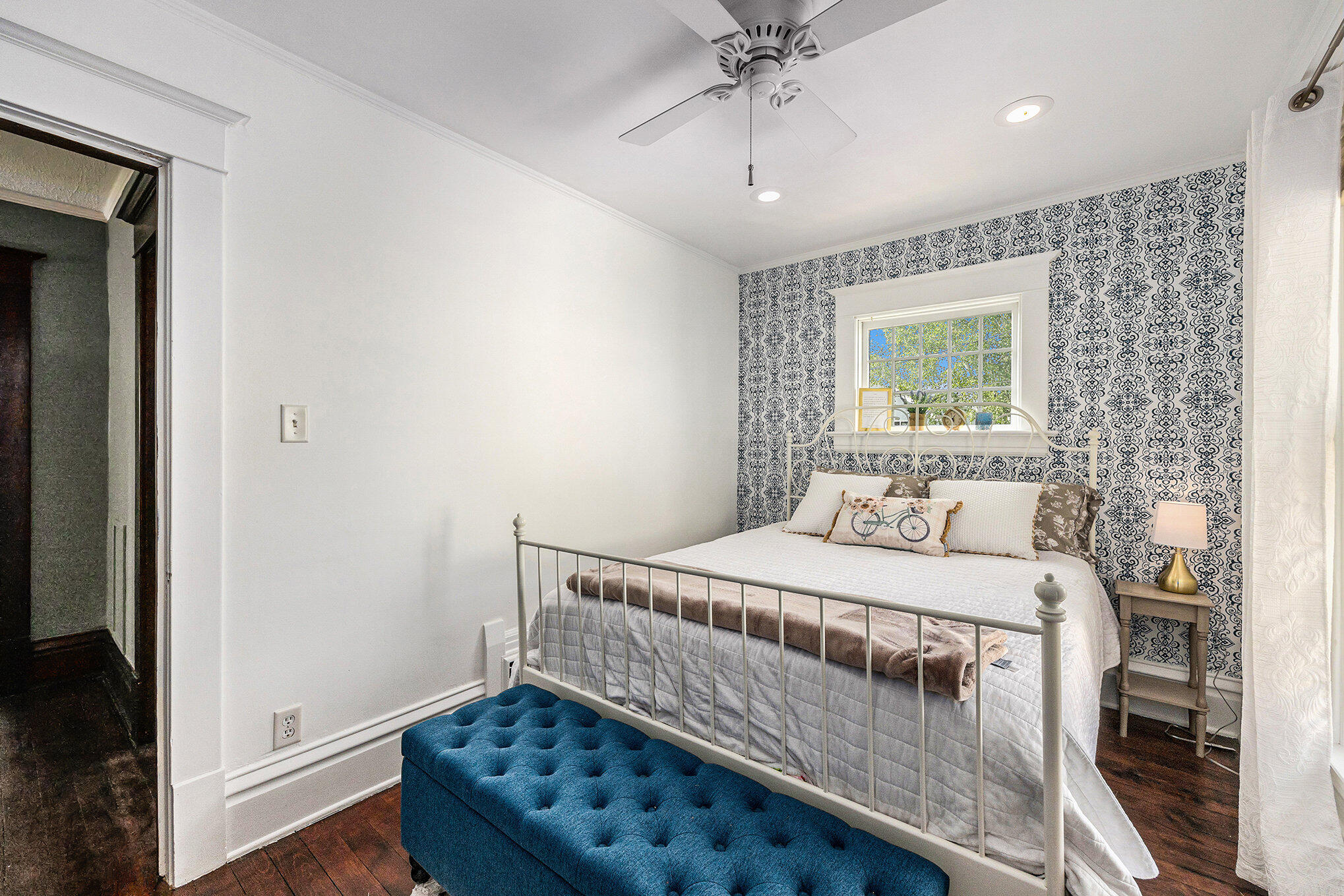 441 Pleasant Street SE