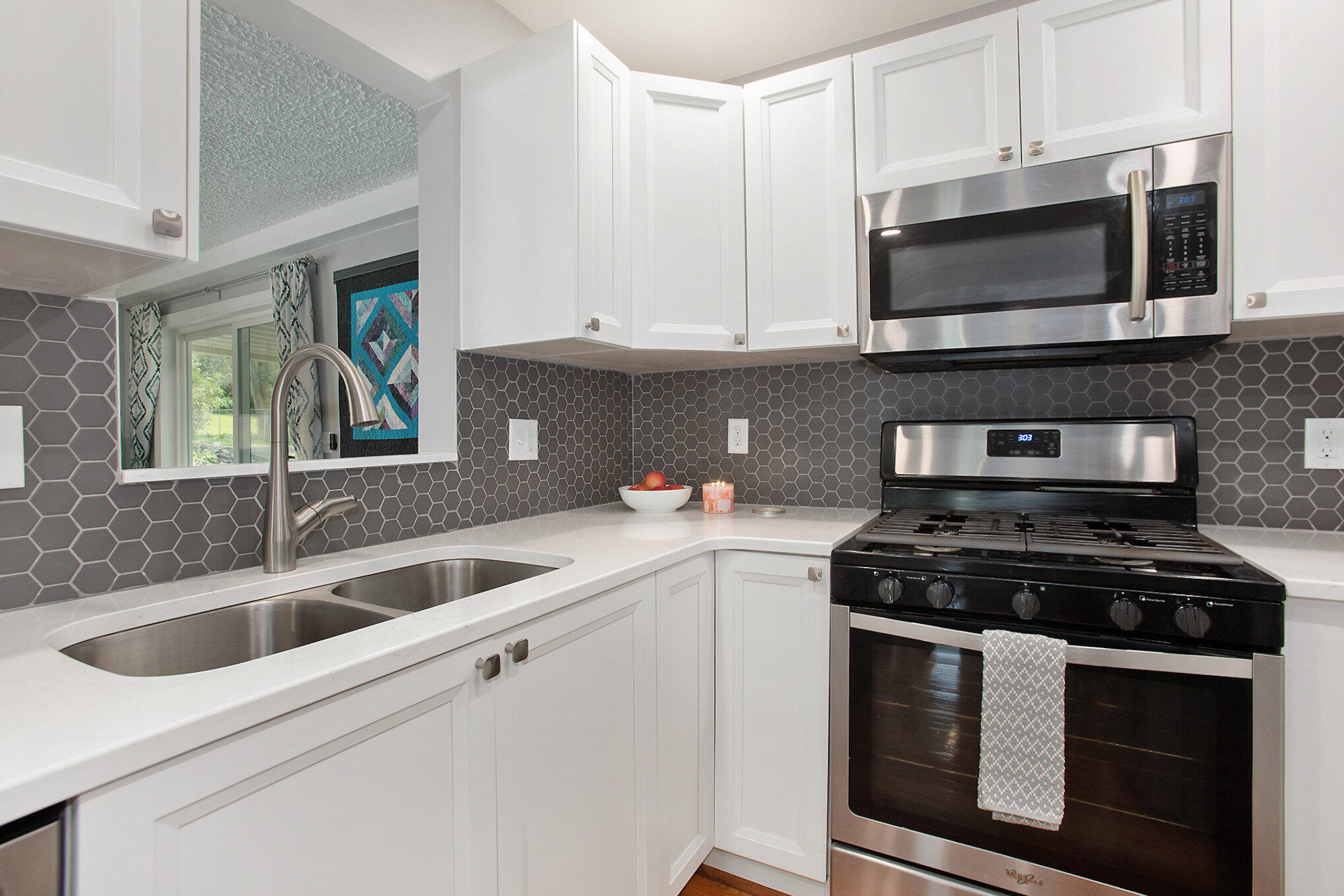 7154 Eastern Avenue SE