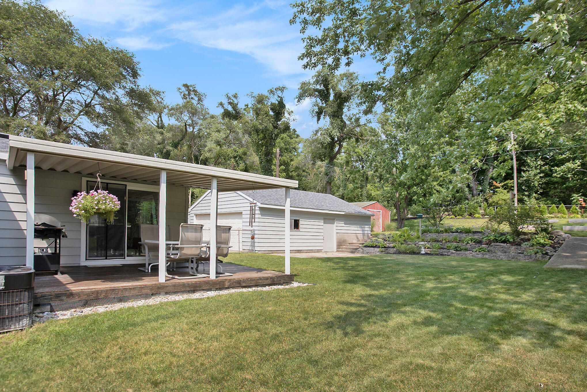 7154 Eastern Avenue SE