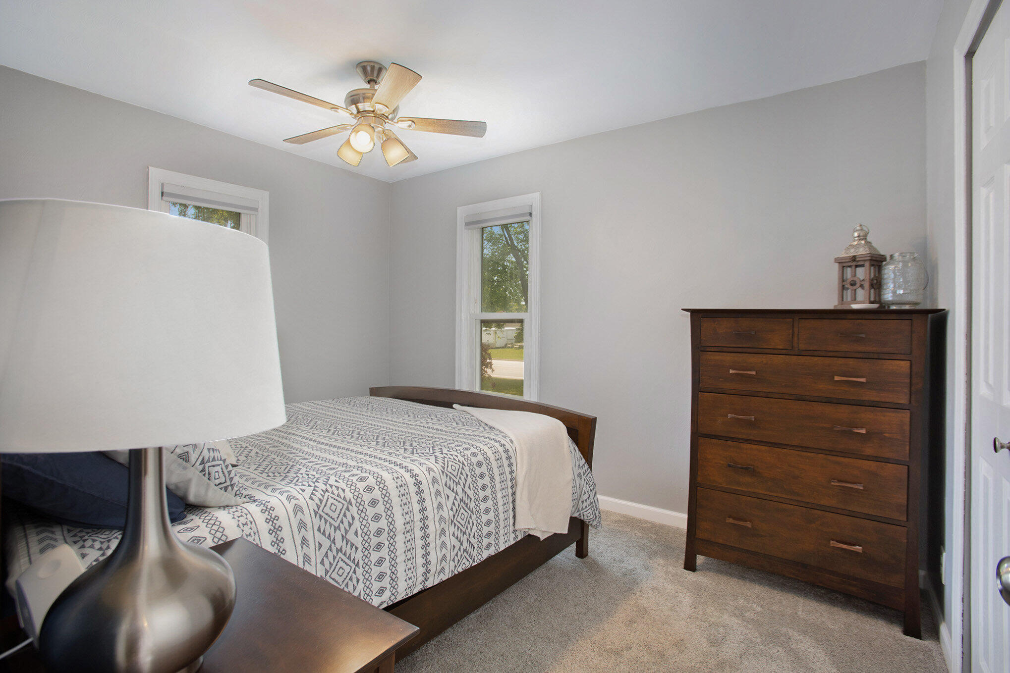 7154 Eastern Avenue SE