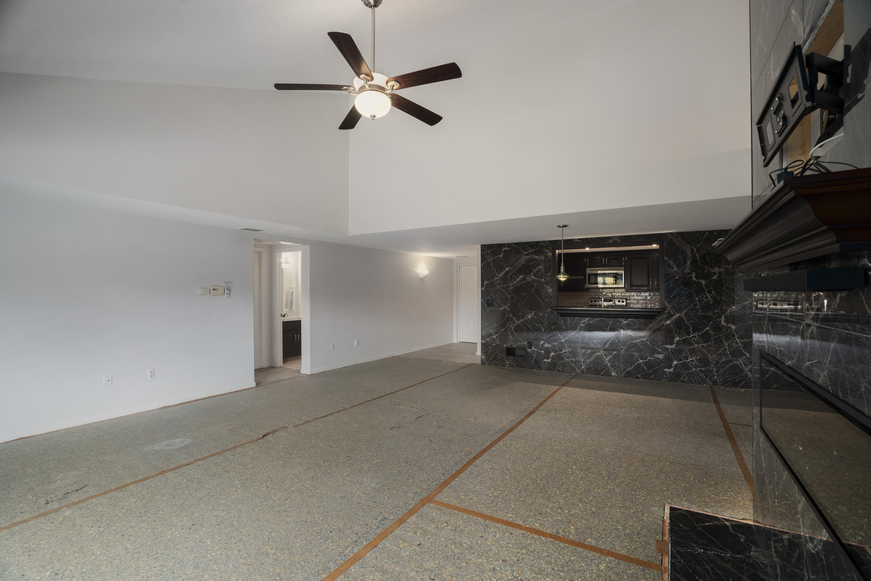 3181 Charlevoix Drive SE, 308