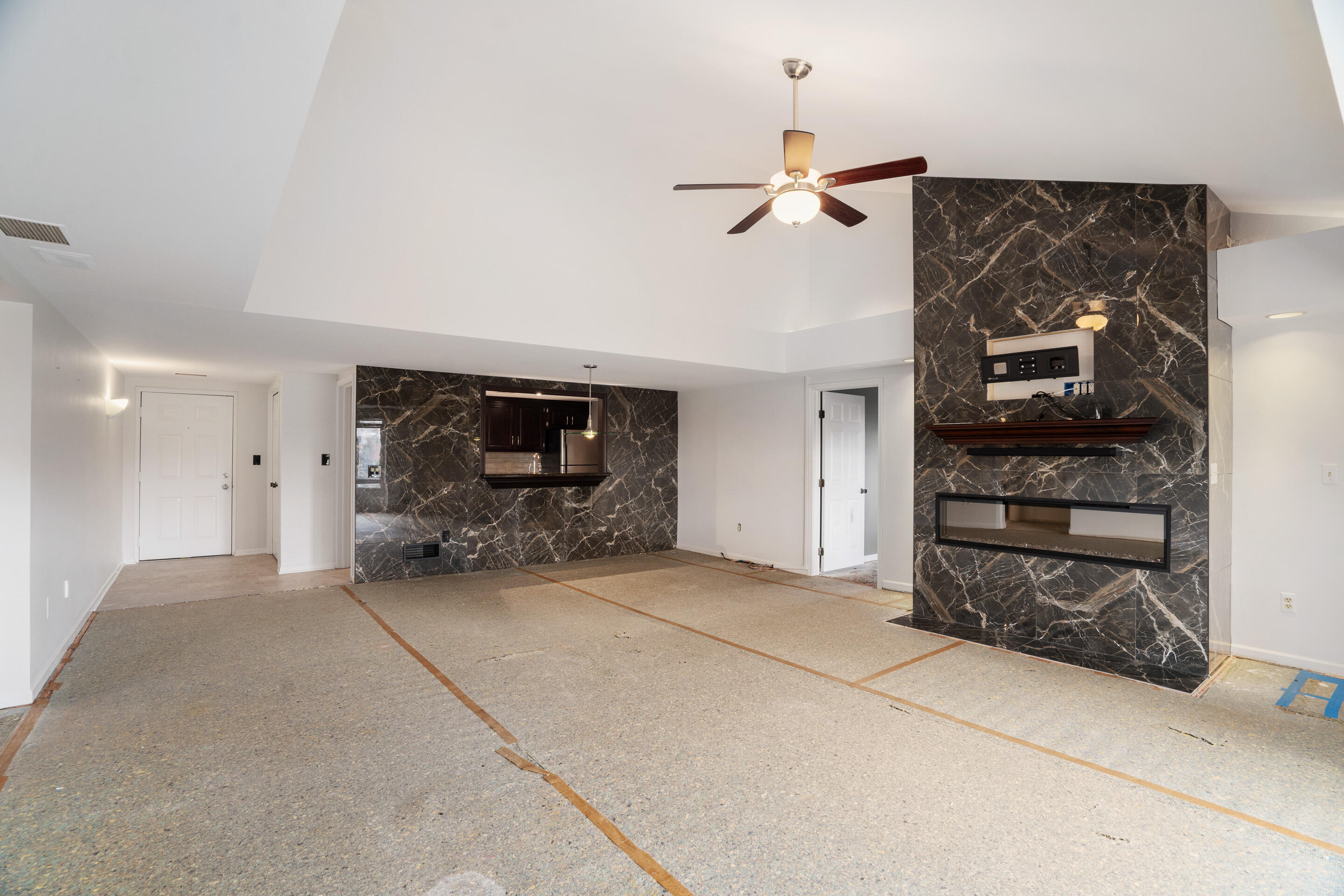 3181 Charlevoix Drive SE, 308