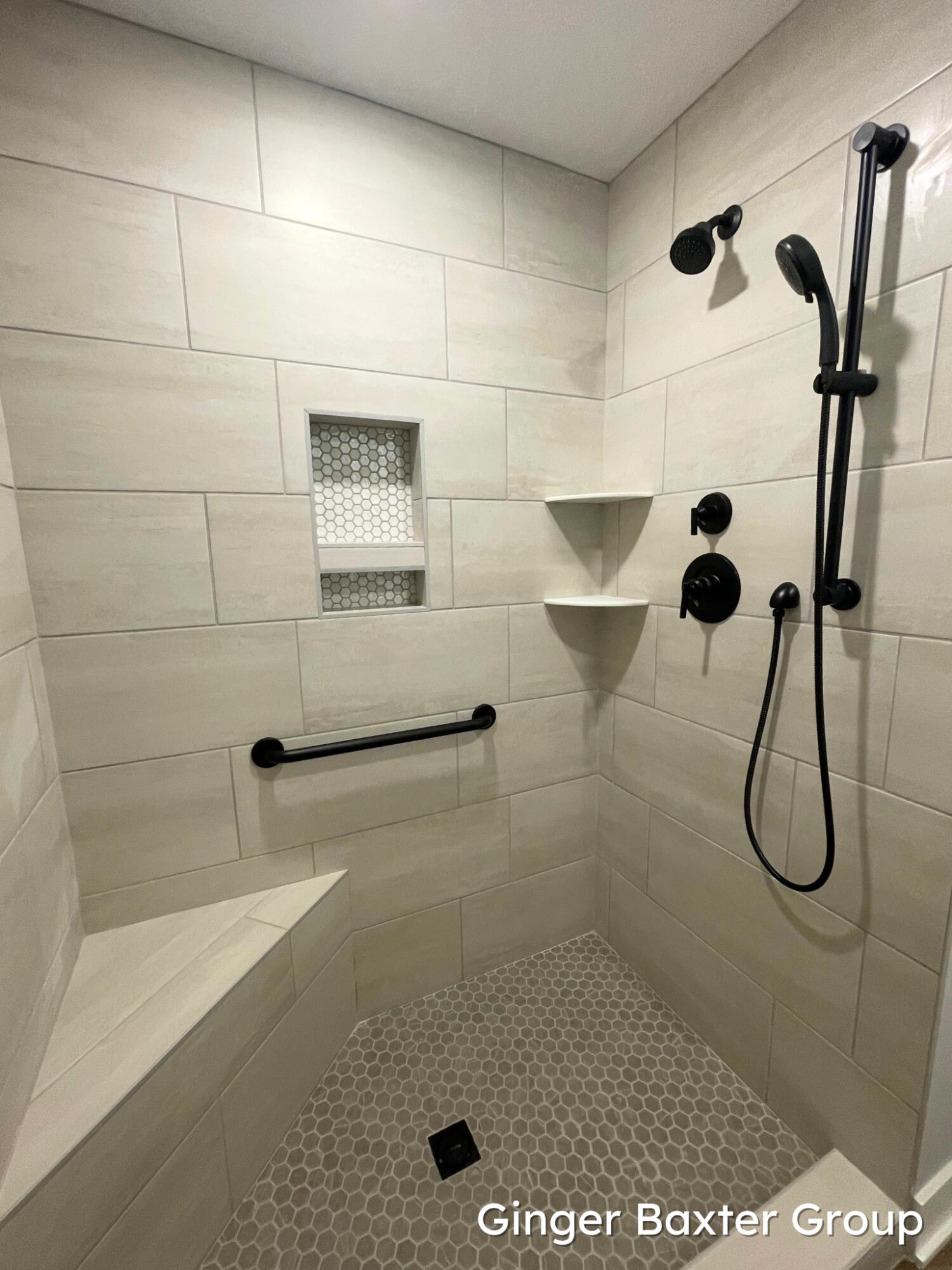 11489 Shoreline Drive, 73