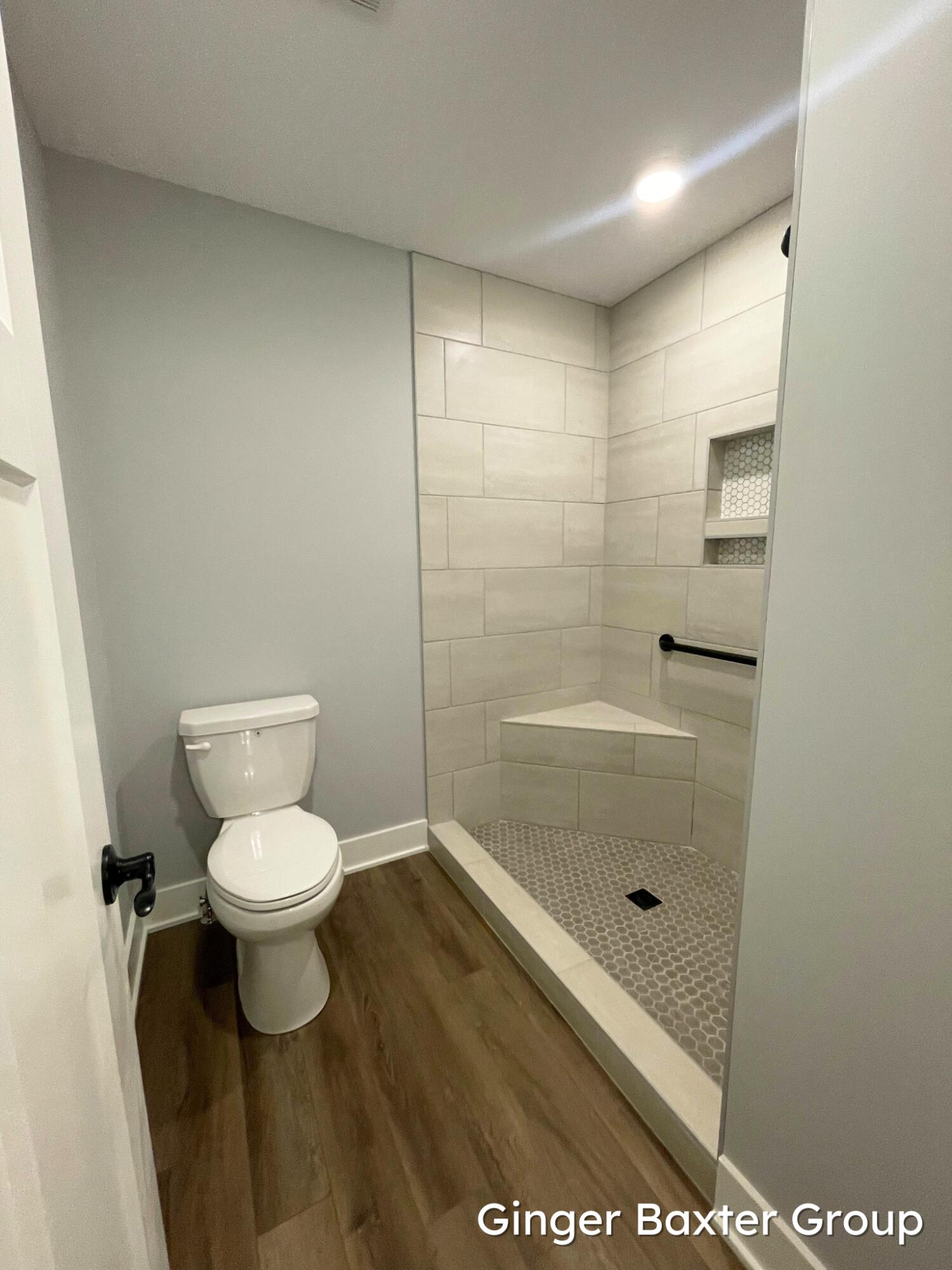 11489 Shoreline Drive, 73