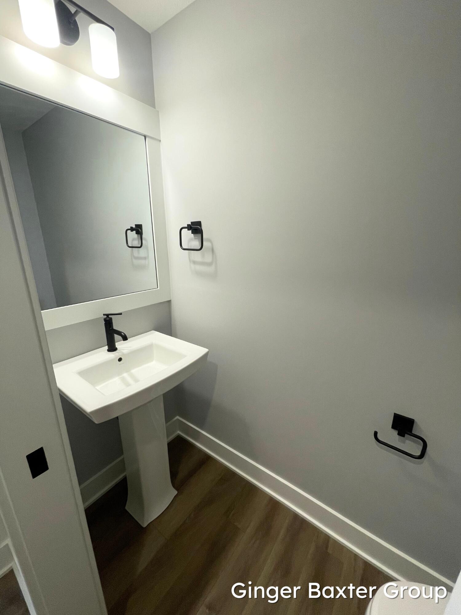 11489 Shoreline Drive, 73