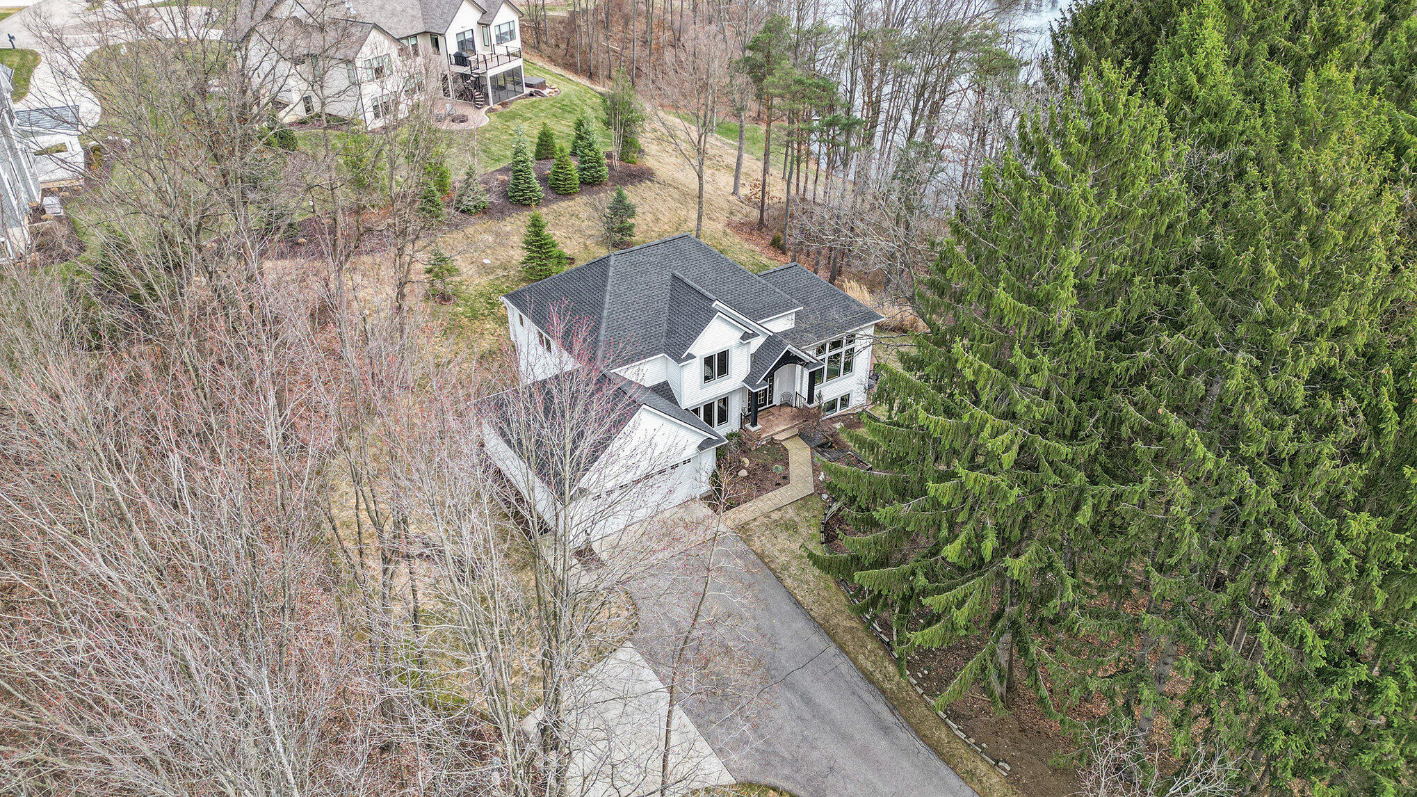 2194 Timber Valley Drive NE