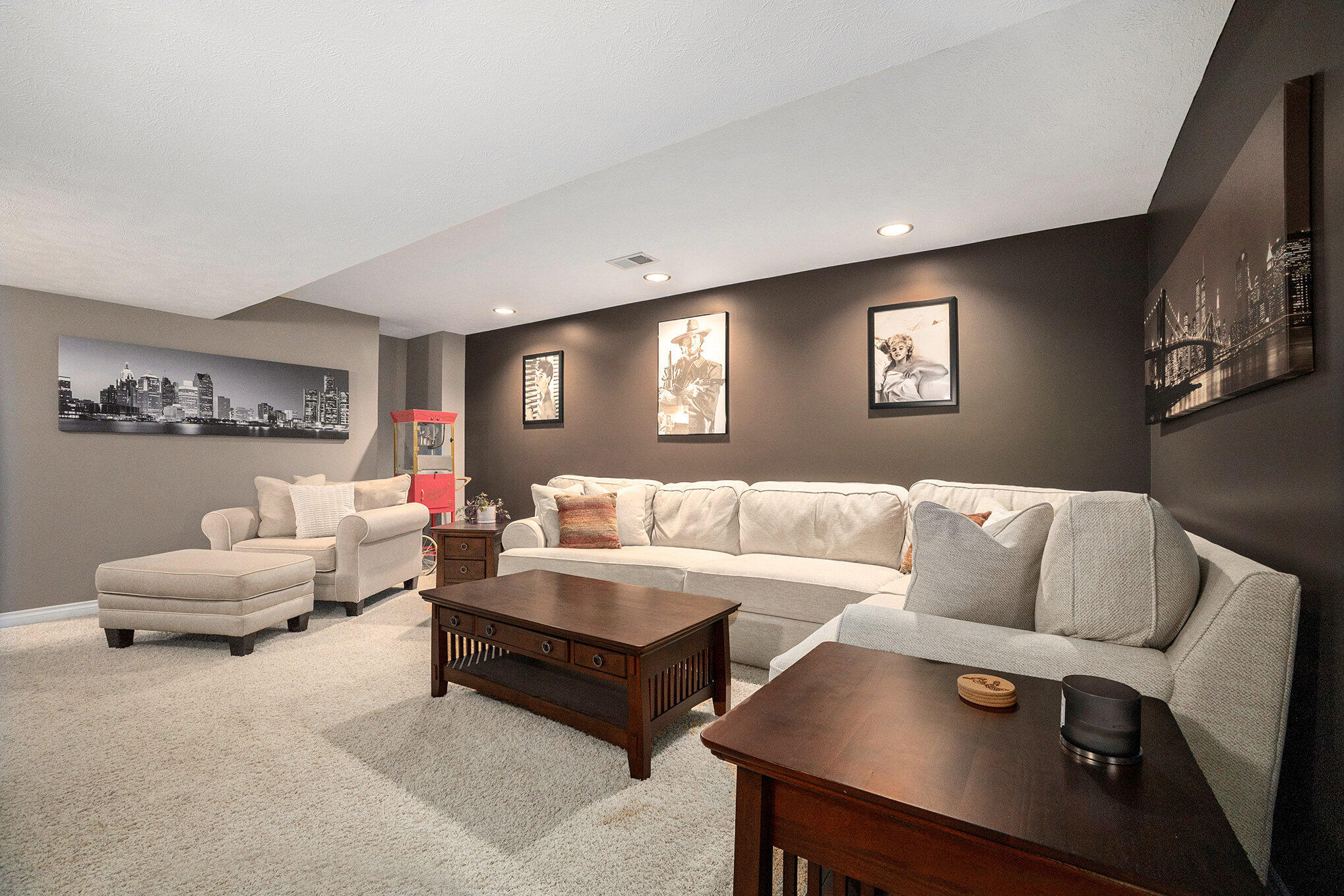 2194 Timber Valley Drive NE