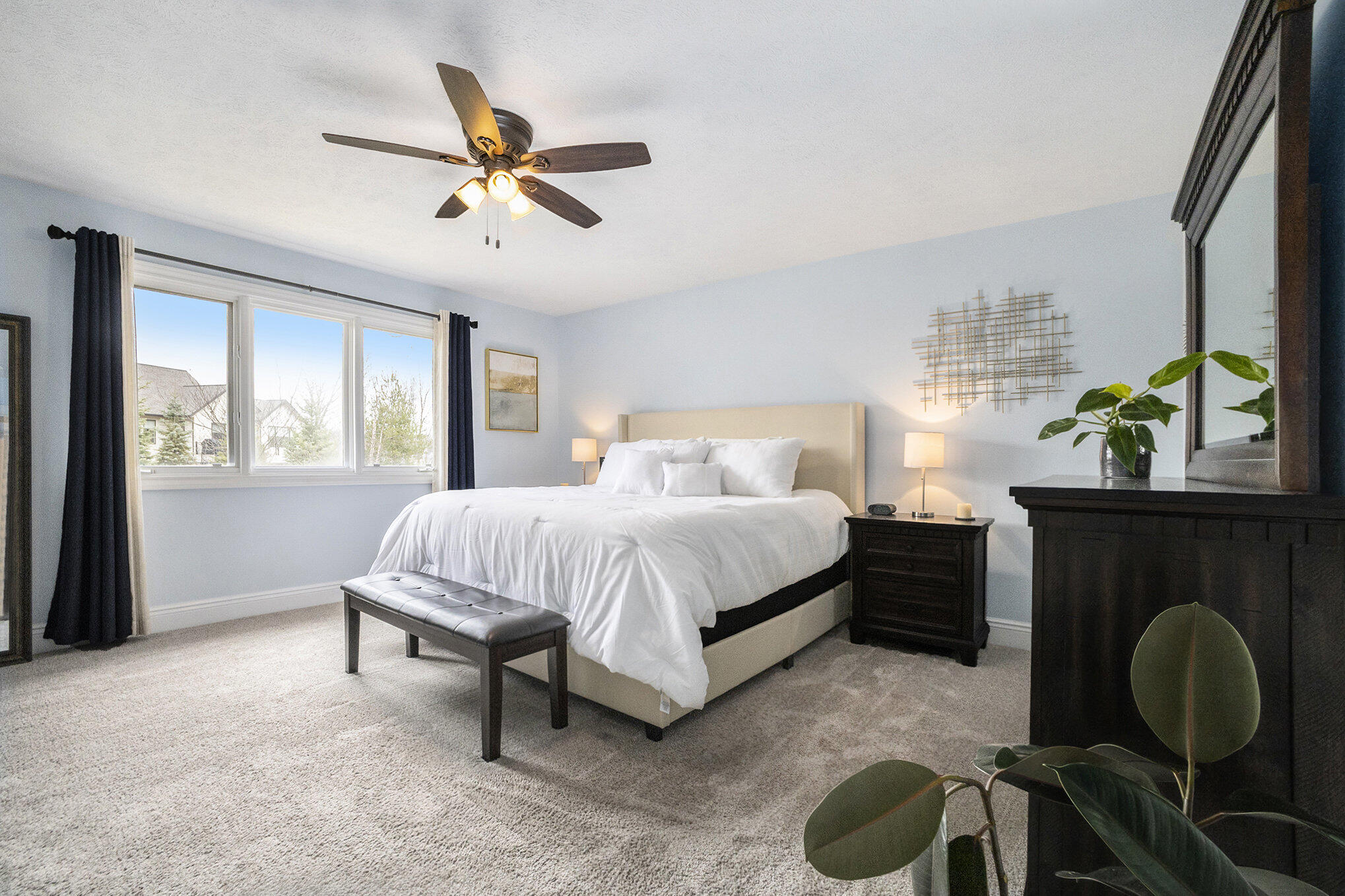 2194 Timber Valley Drive NE