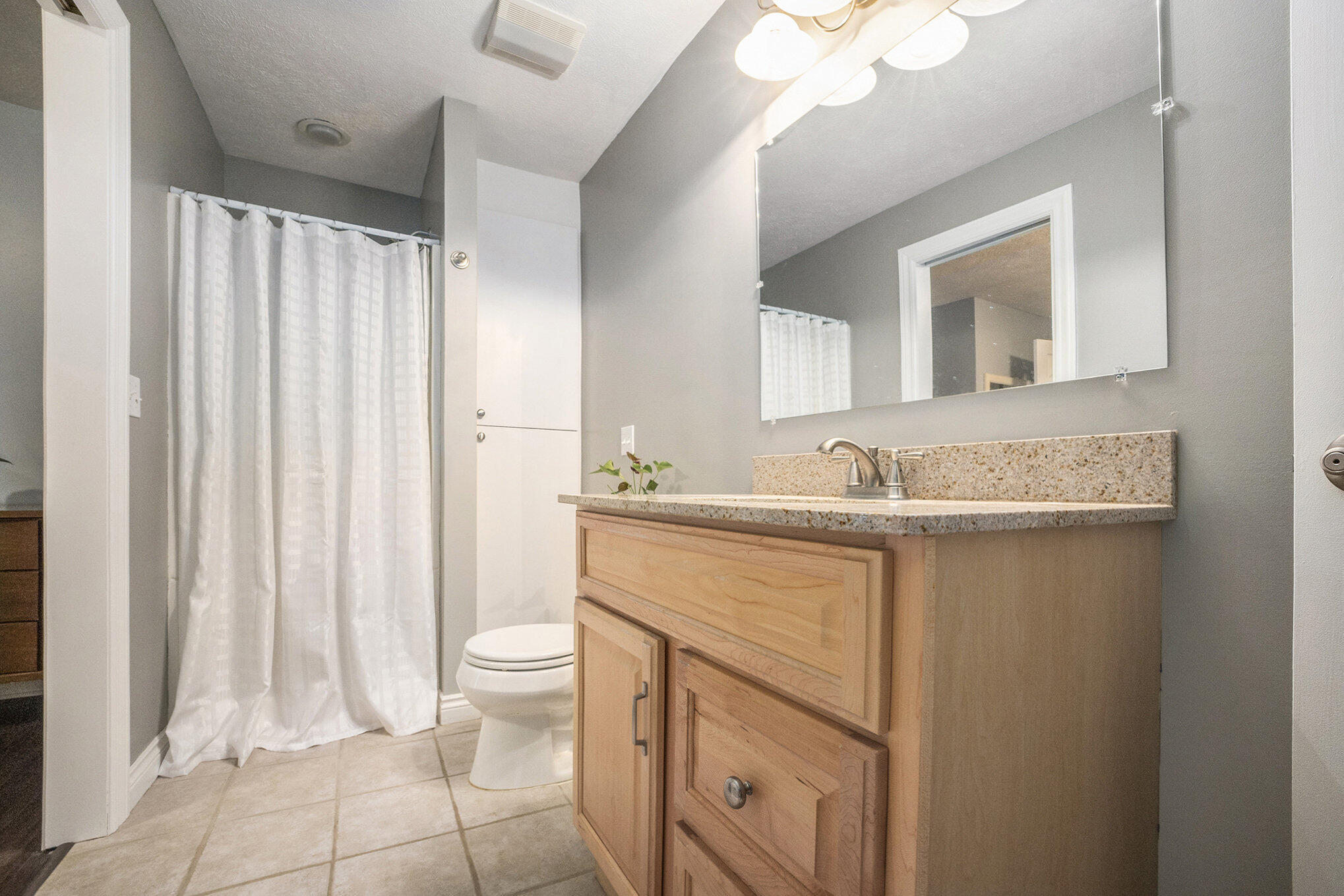 2194 Timber Valley Drive NE