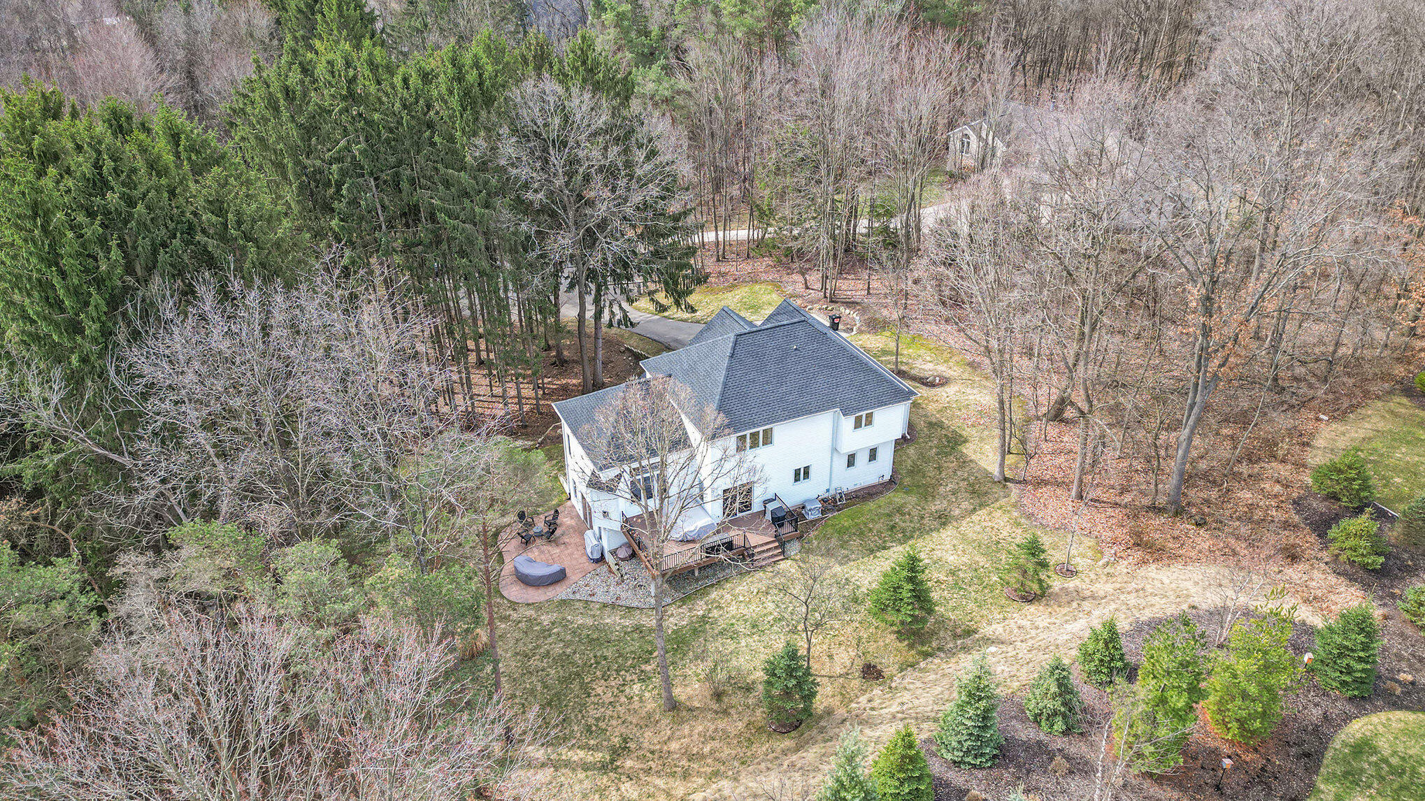 2194 Timber Valley Drive NE