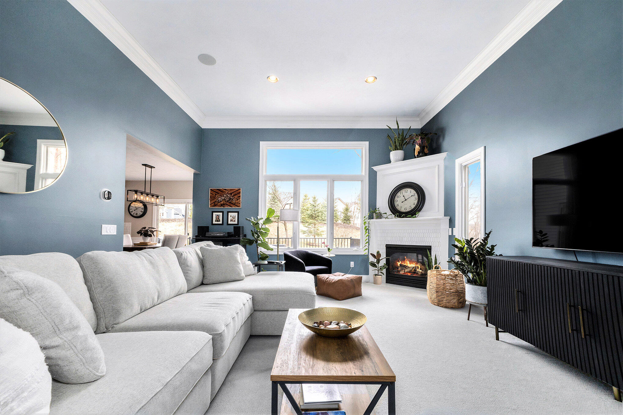 2194 Timber Valley Drive NE