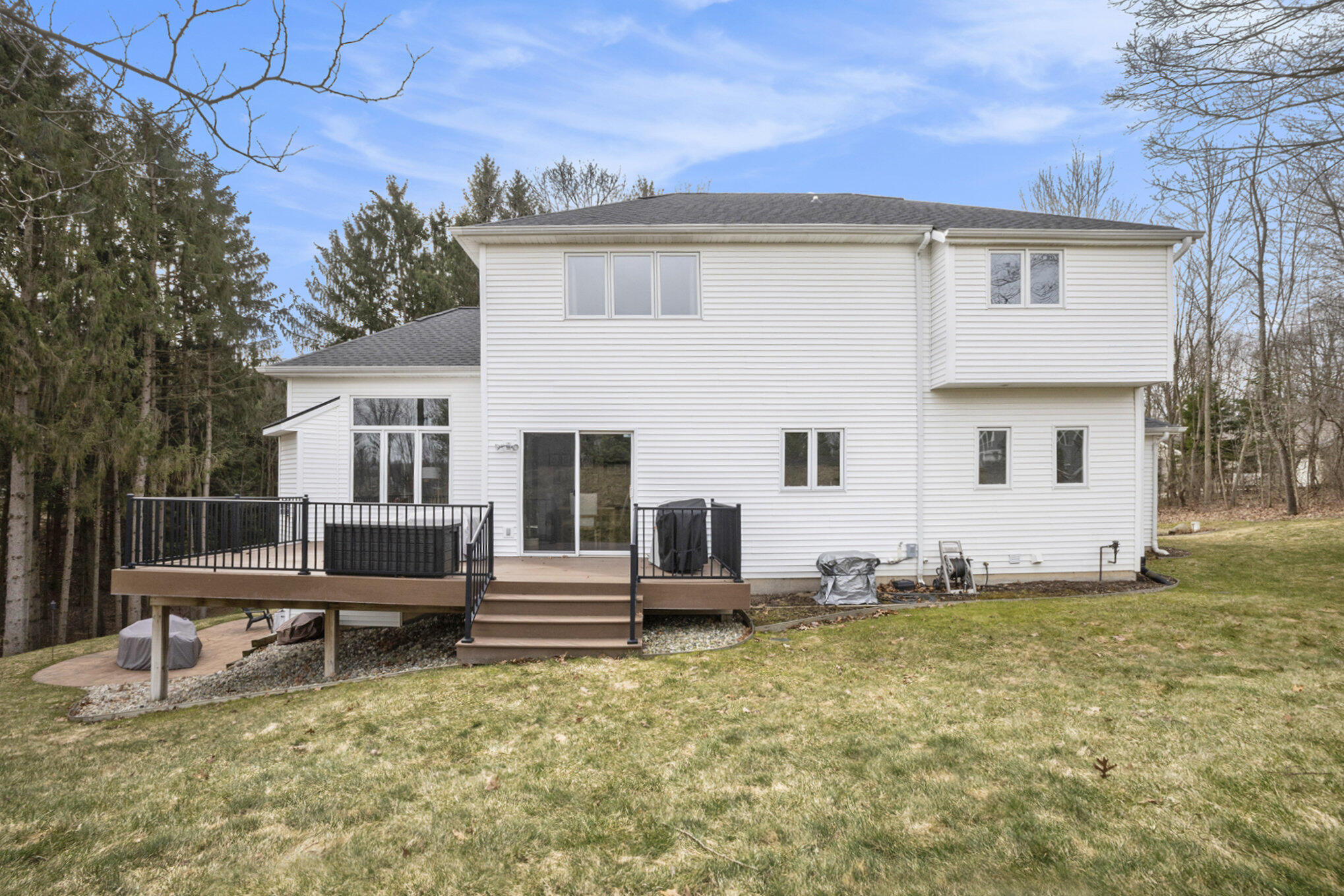 2194 Timber Valley Drive NE