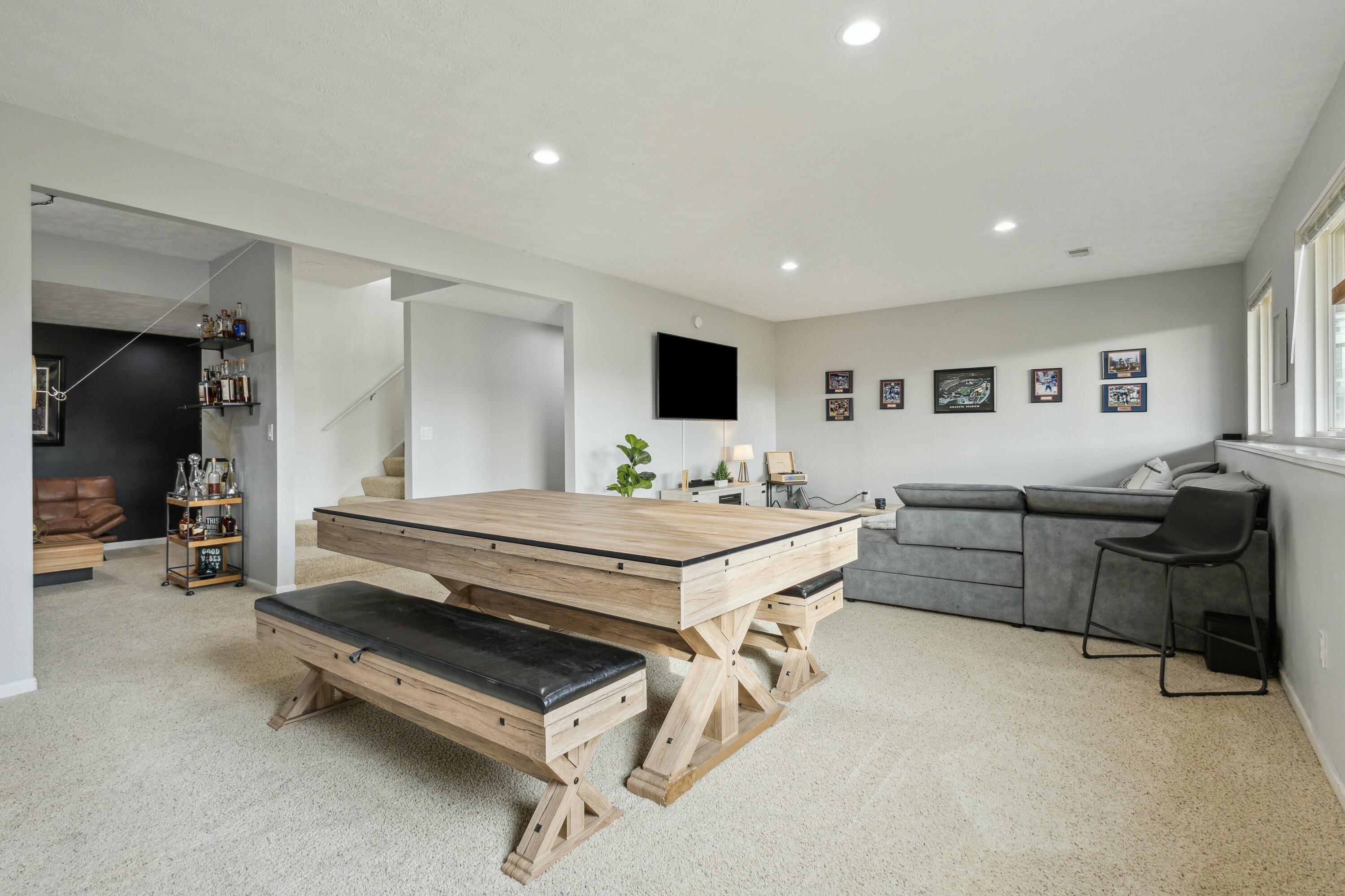 7008 Crystal View Drive SE