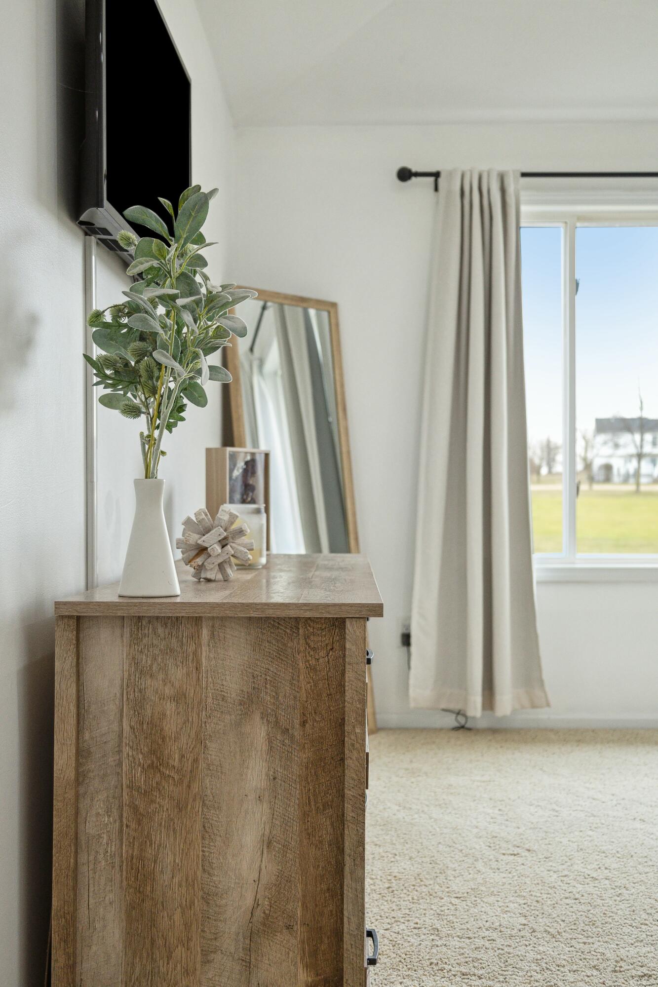 7008 Crystal View Drive SE