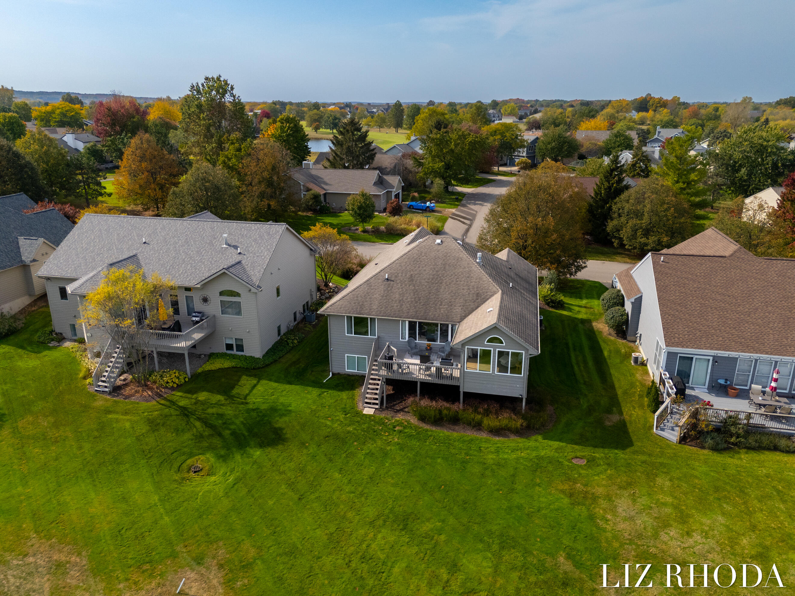 7008 Crystal View Drive SE