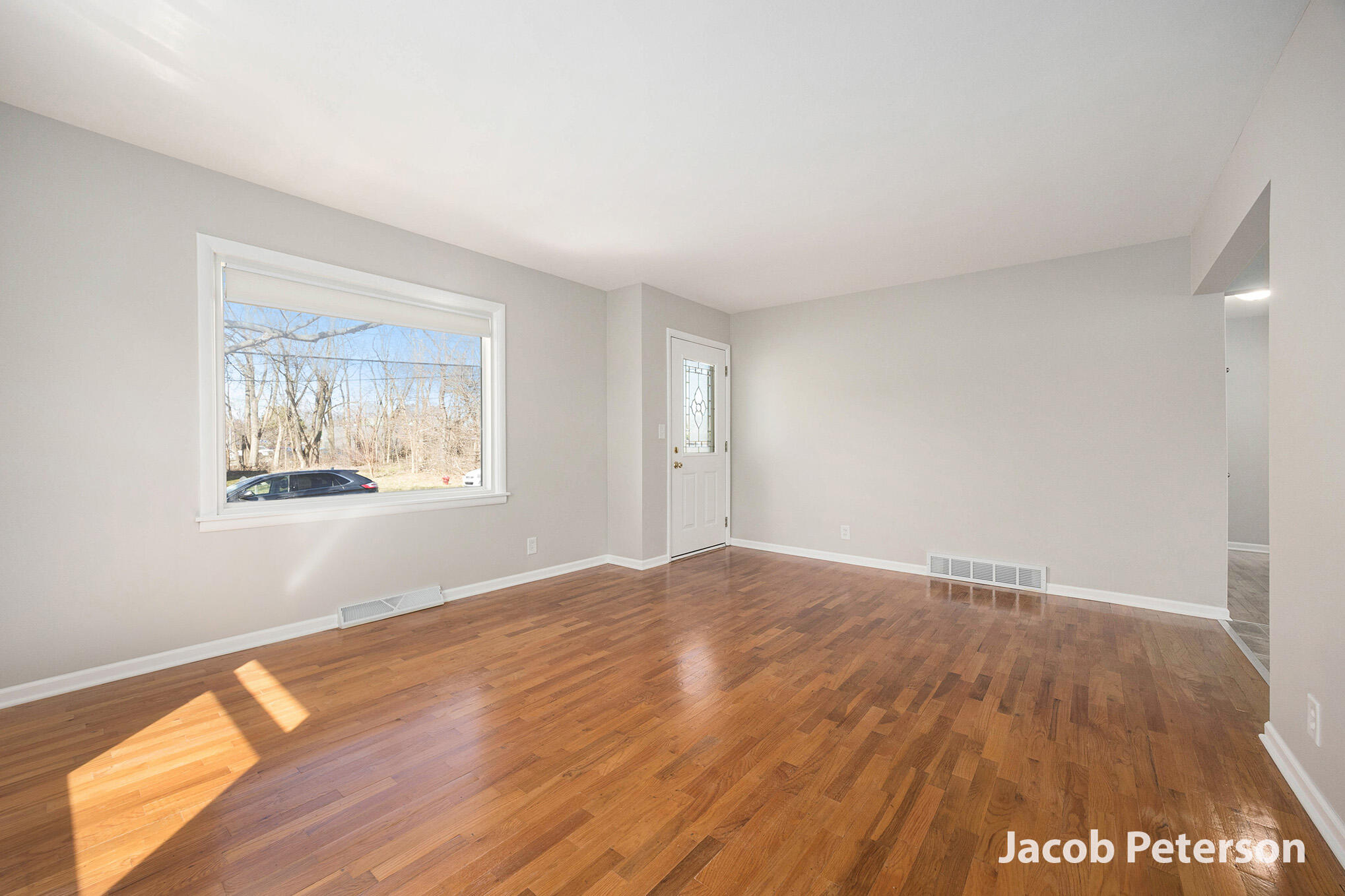 3928 Balsam Avenue NE