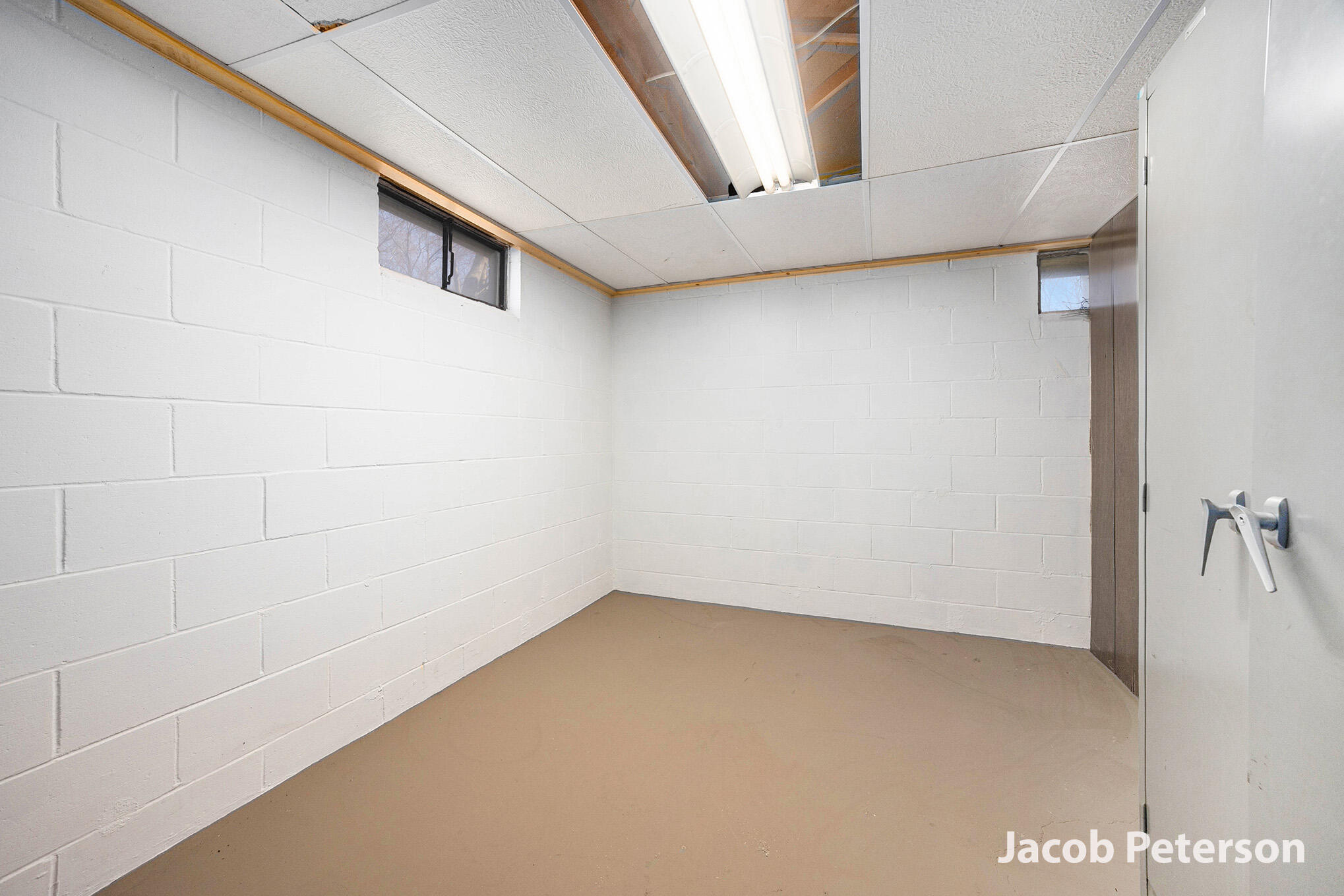 3928 Balsam Avenue NE