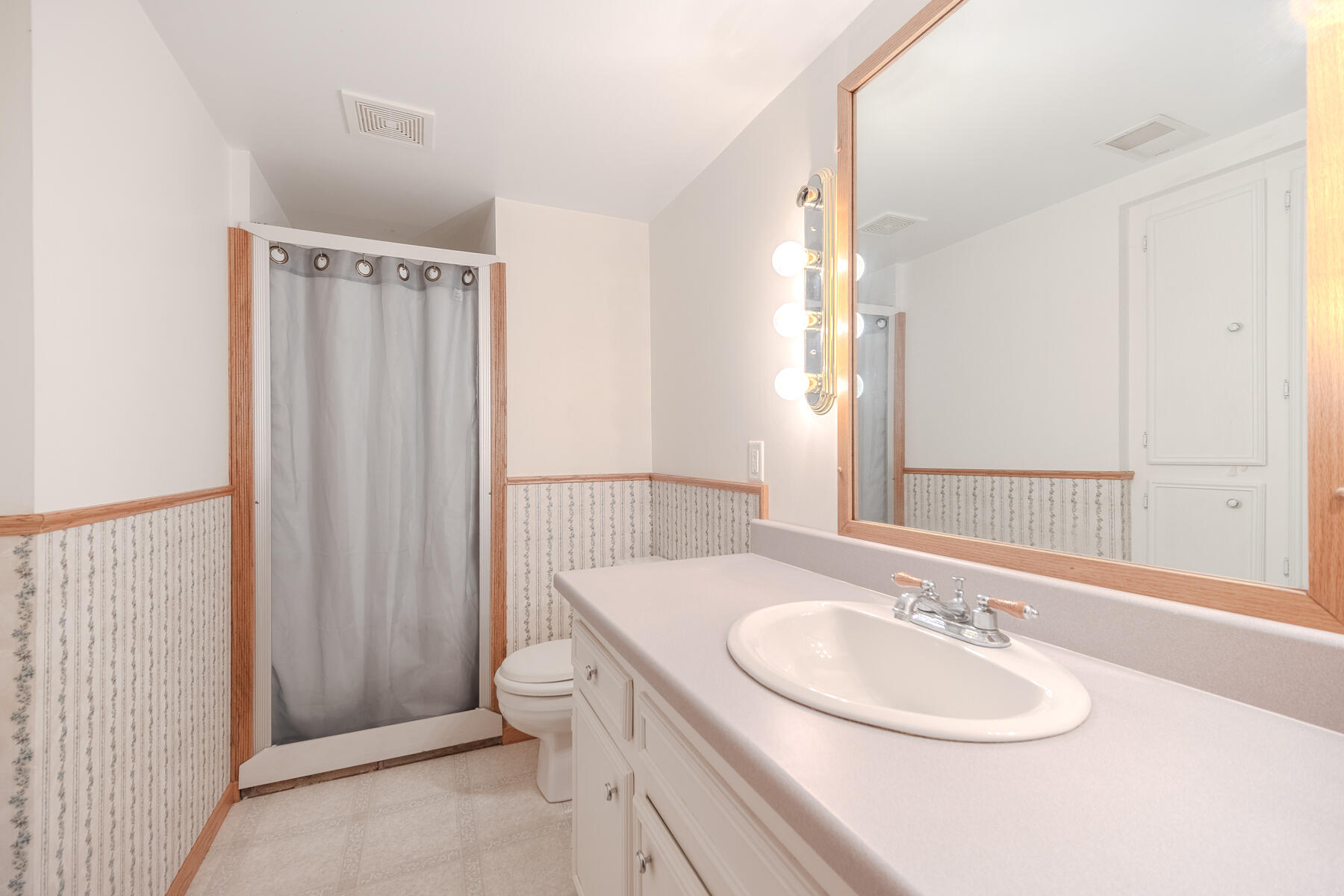 1524 Oakcrest Street SW