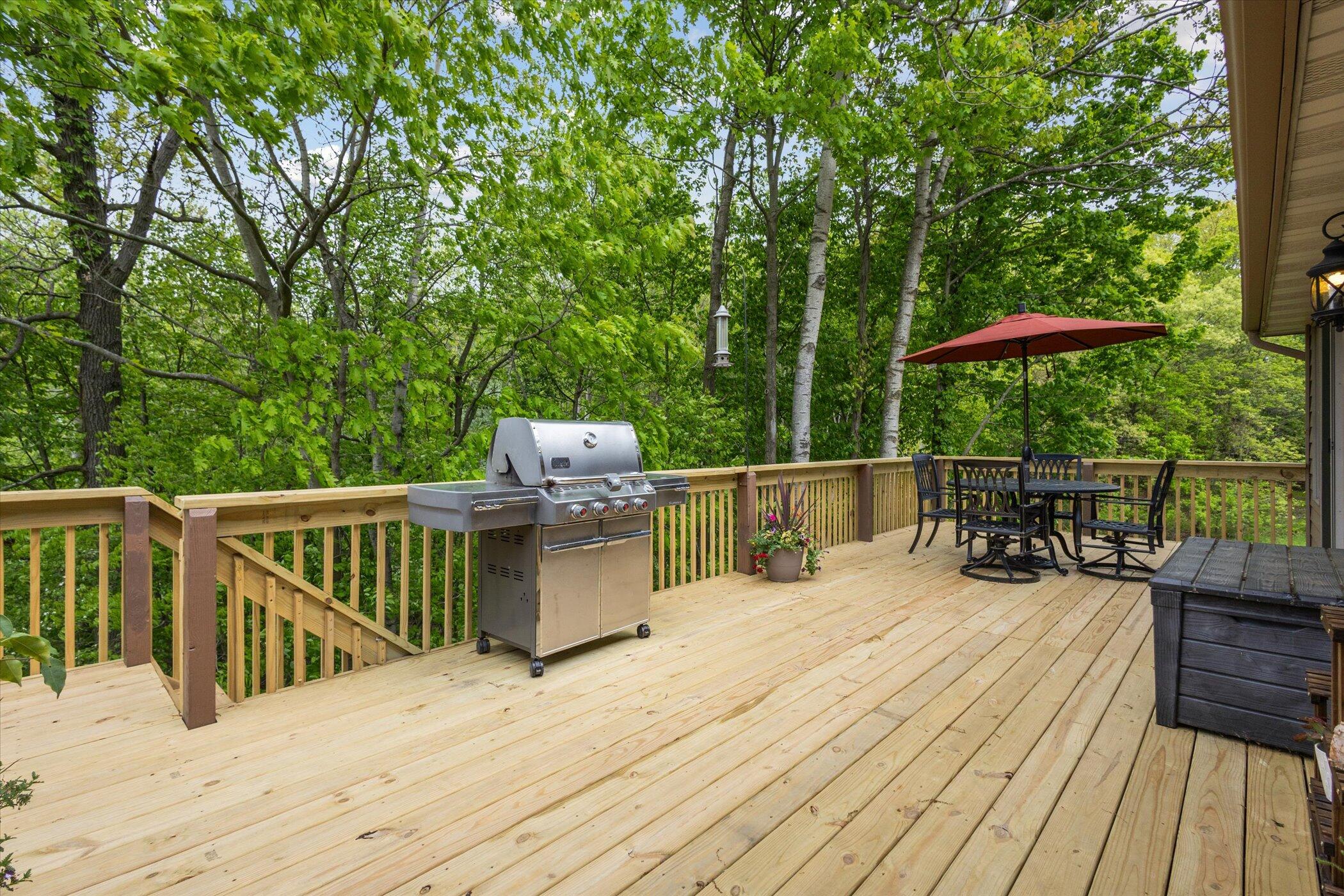 1450 Winterwood Drive NE