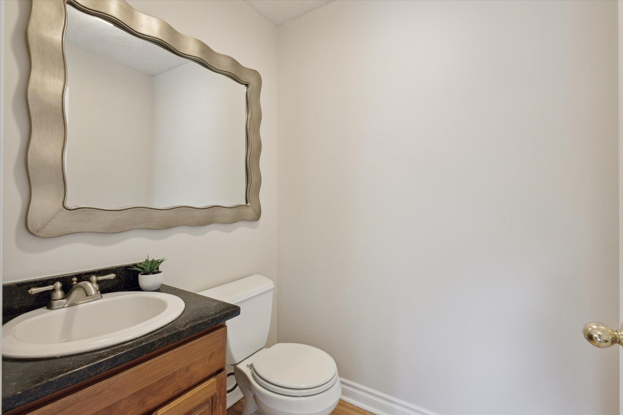 1450 Winterwood Drive NE