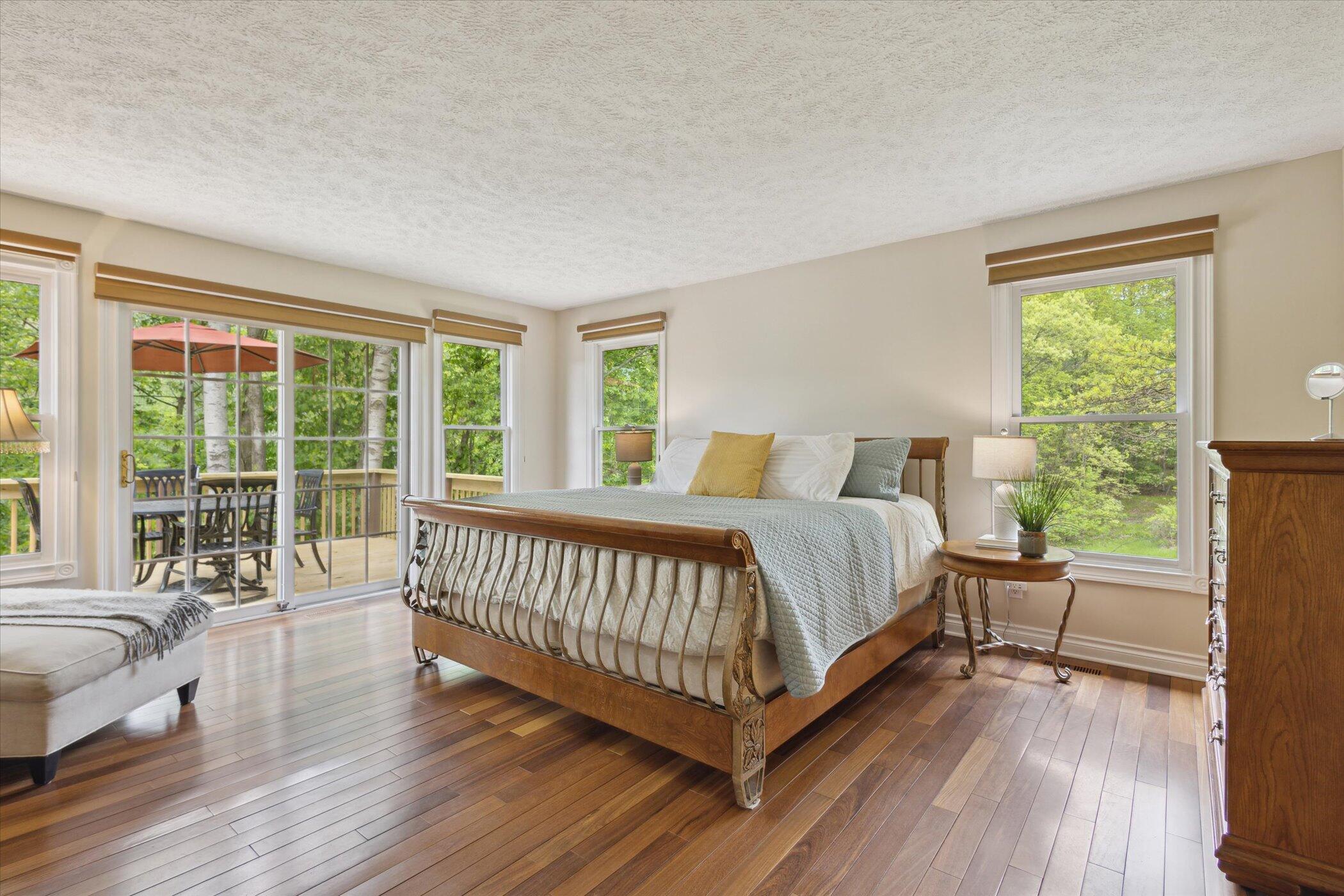 1450 Winterwood Drive NE