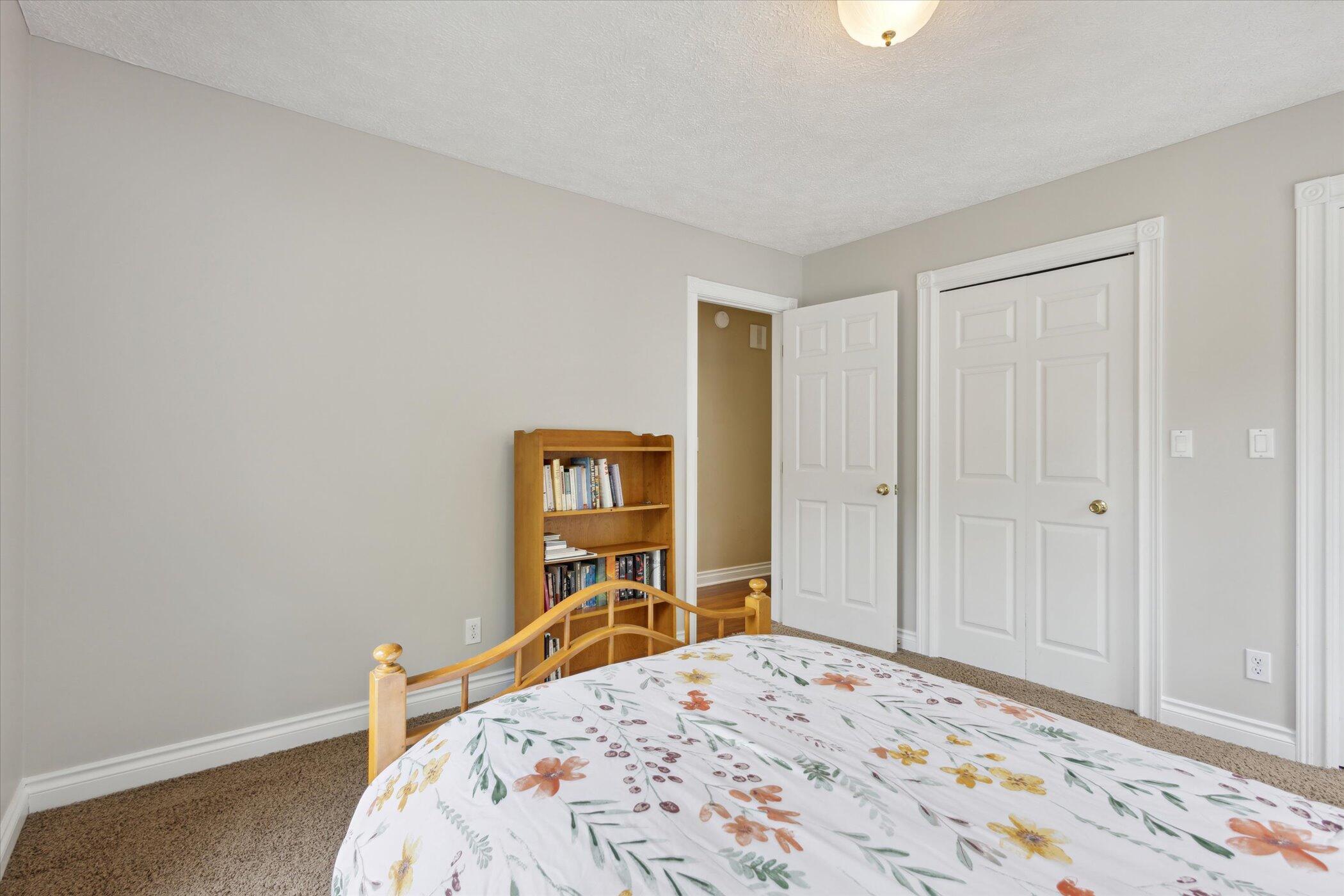 1450 Winterwood Drive NE