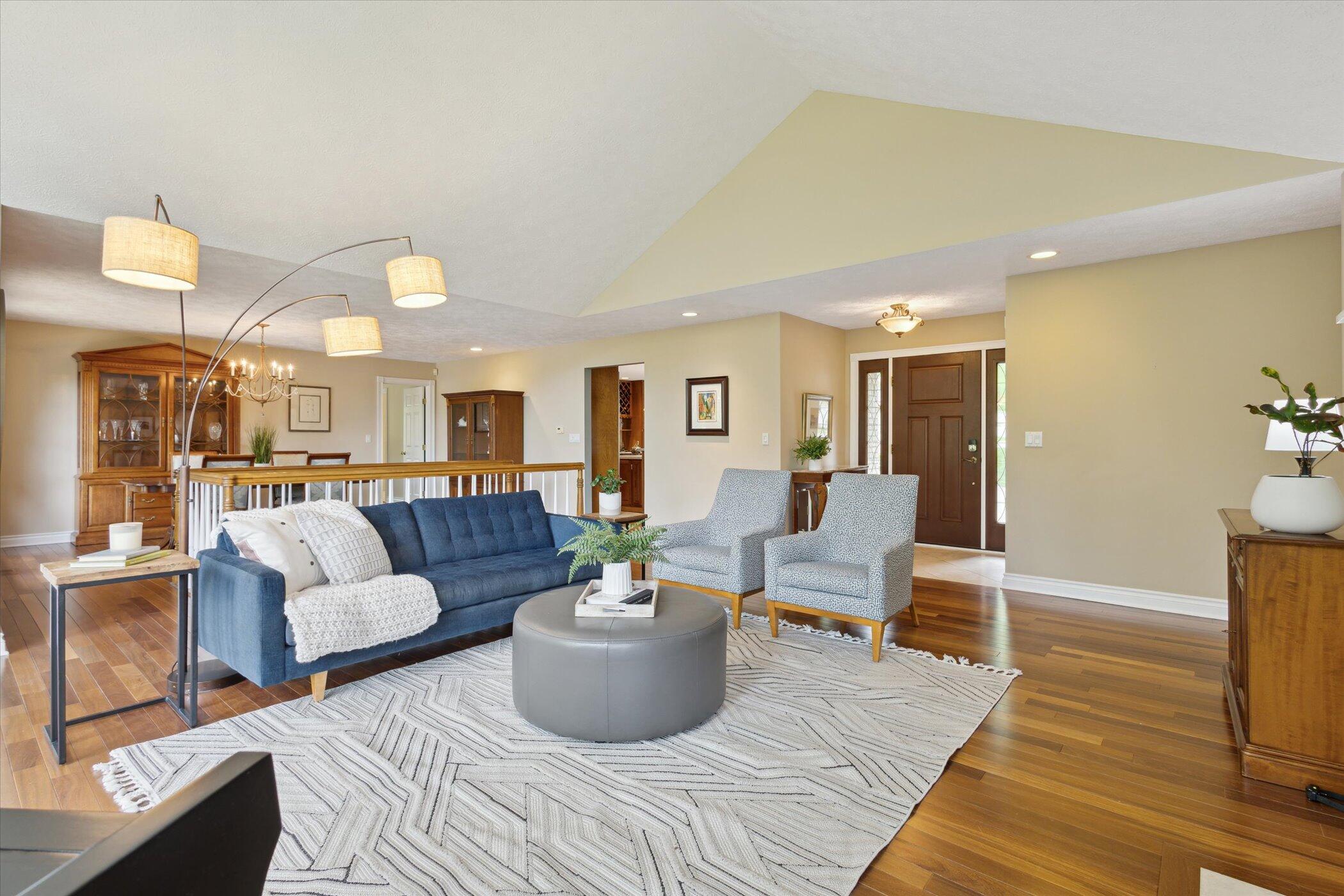 1450 Winterwood Drive NE