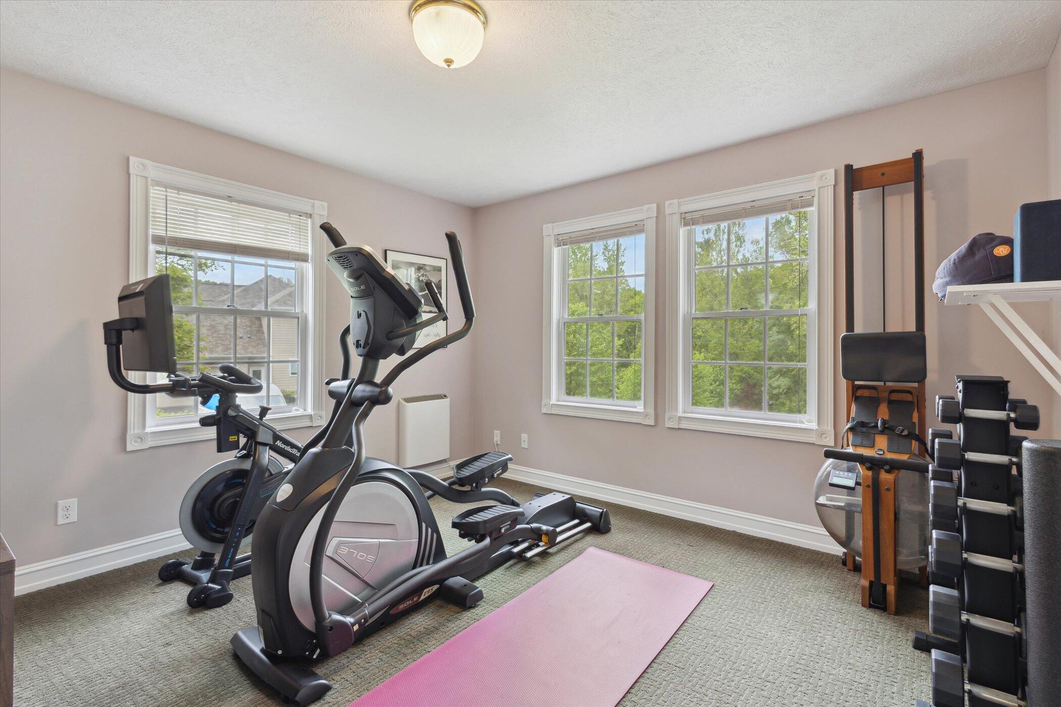 1450 Winterwood Drive NE