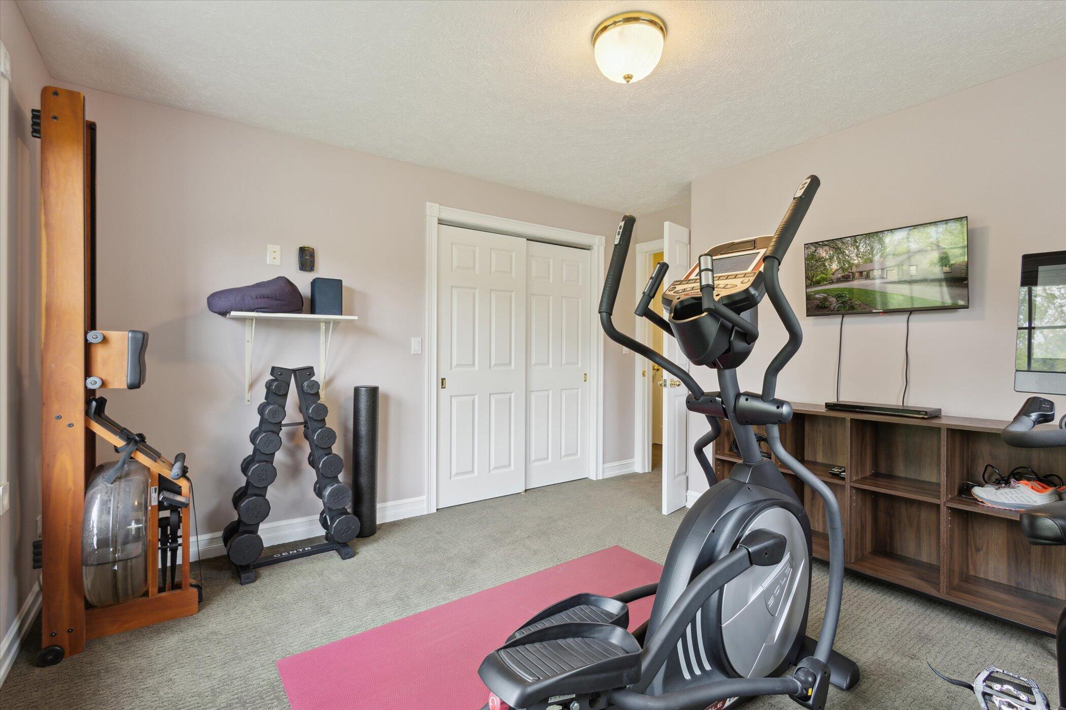 1450 Winterwood Drive NE