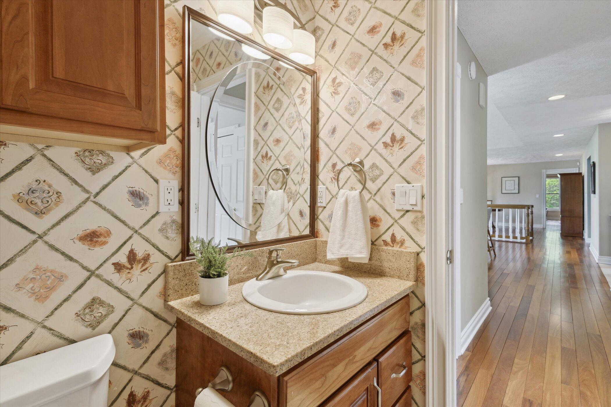 1450 Winterwood Drive NE